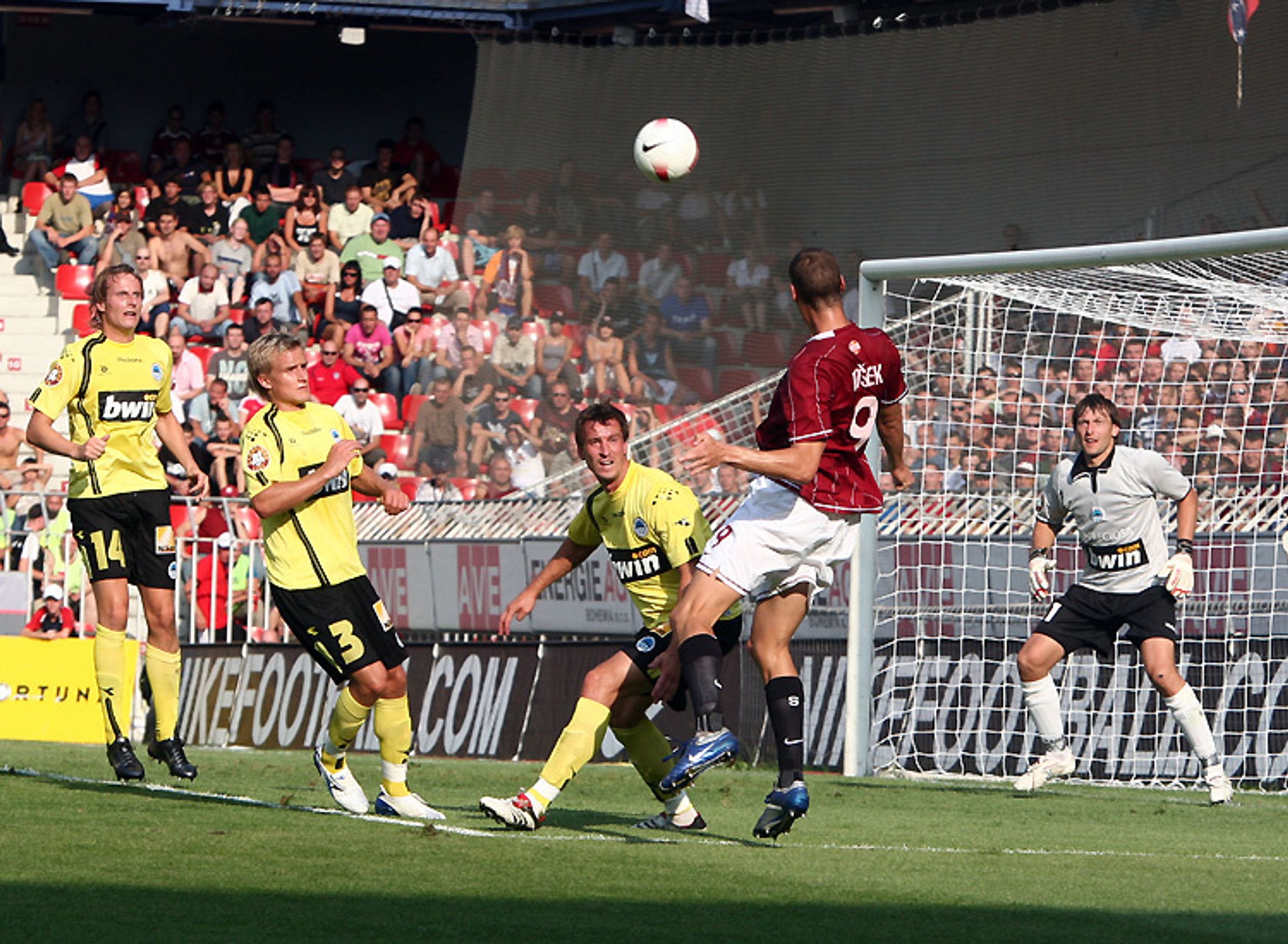 AC Sparta Praha - FC Slovan Liberec 1:0 - Sparta ve šlágru úvodního kola přehrála Liberec (7/9)