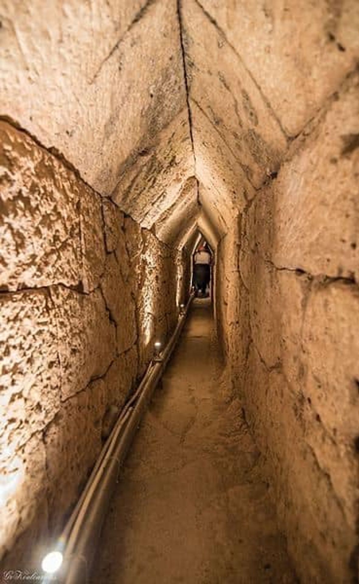 Archeologické vykopávky a nálezy - Archeologické nálezy v Egyptě (4/7)