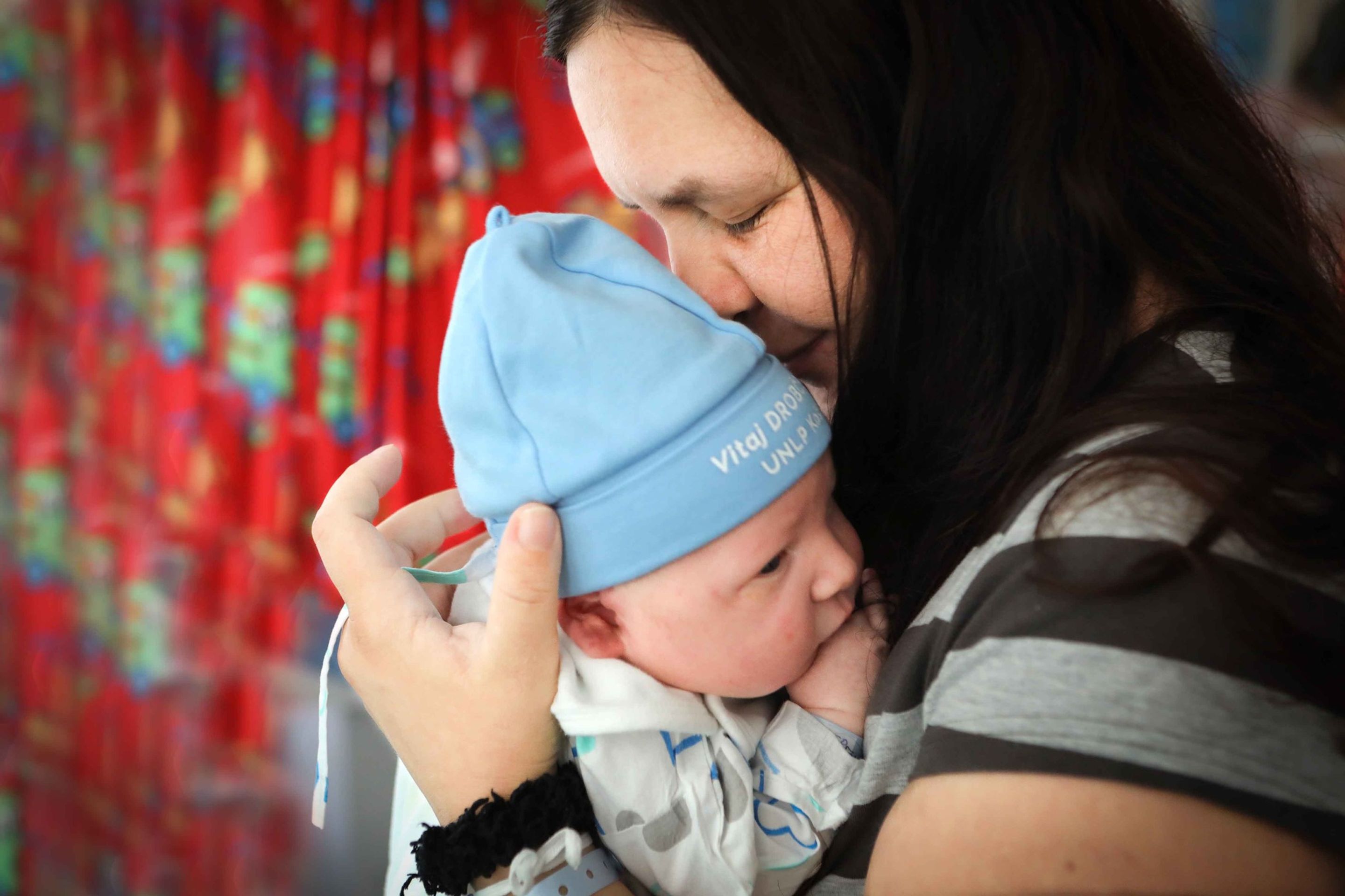 Chlapeček při porodu vážil přes 5 kg (7) - Chlapeček při porodu vážil přes 5 kg (7/8)