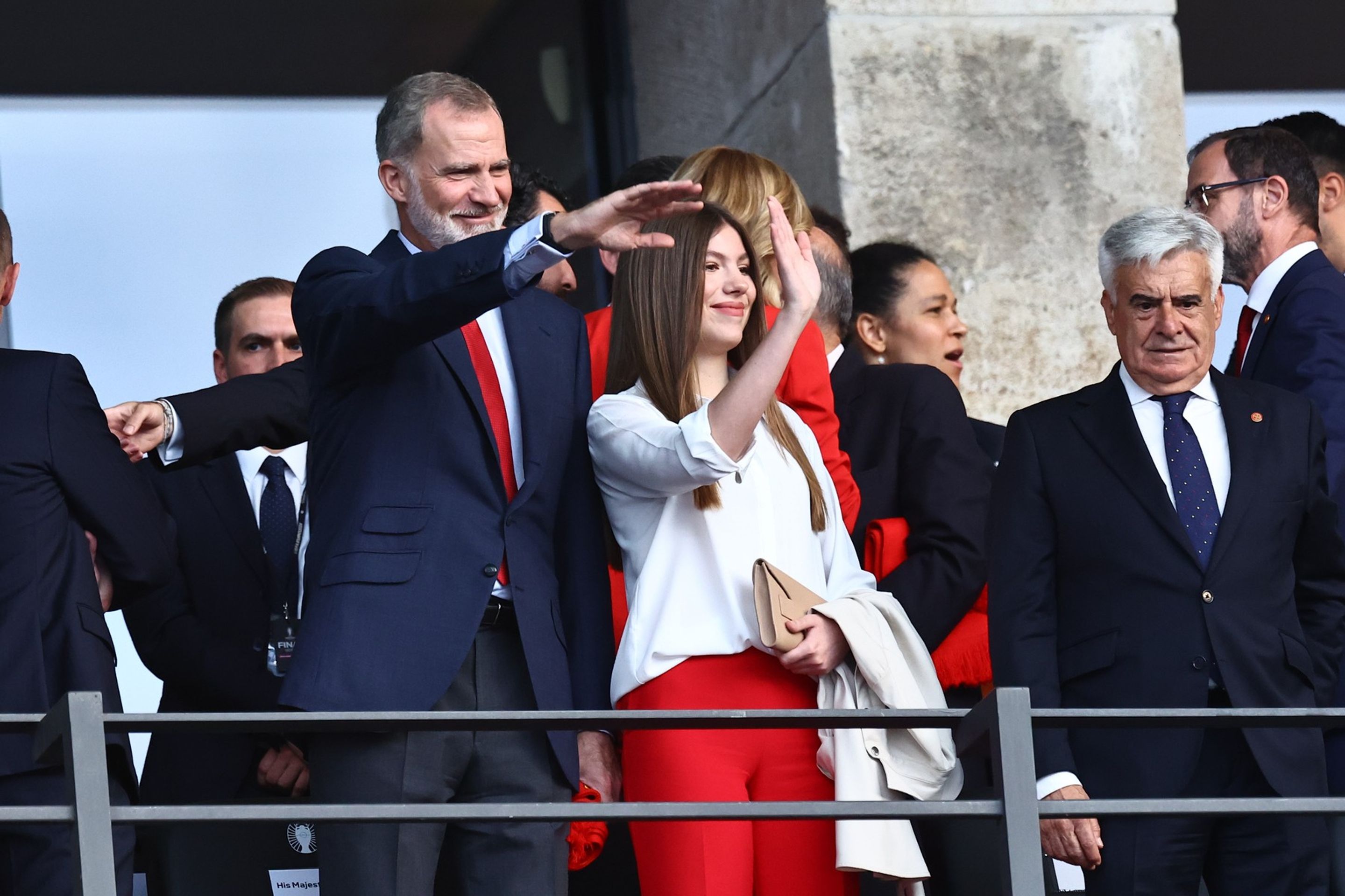 Španělský král Filip VI. a princezna Sofie - Britská a španělská královská rodina fandí na Euru 2024 (2/6)
