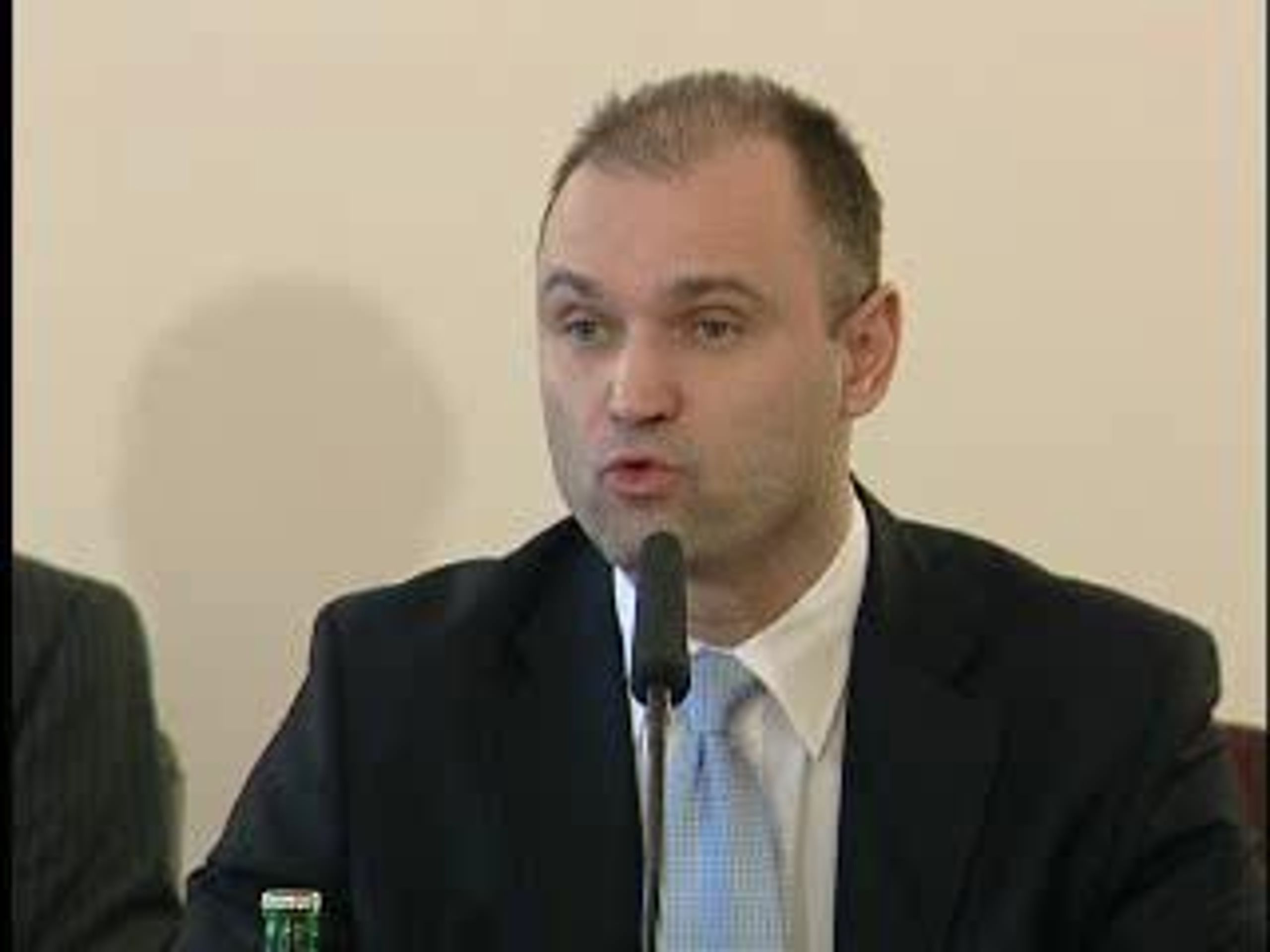 Langer o pasech pro děti - GALERIE - Topolánkův kabinet (3/14)