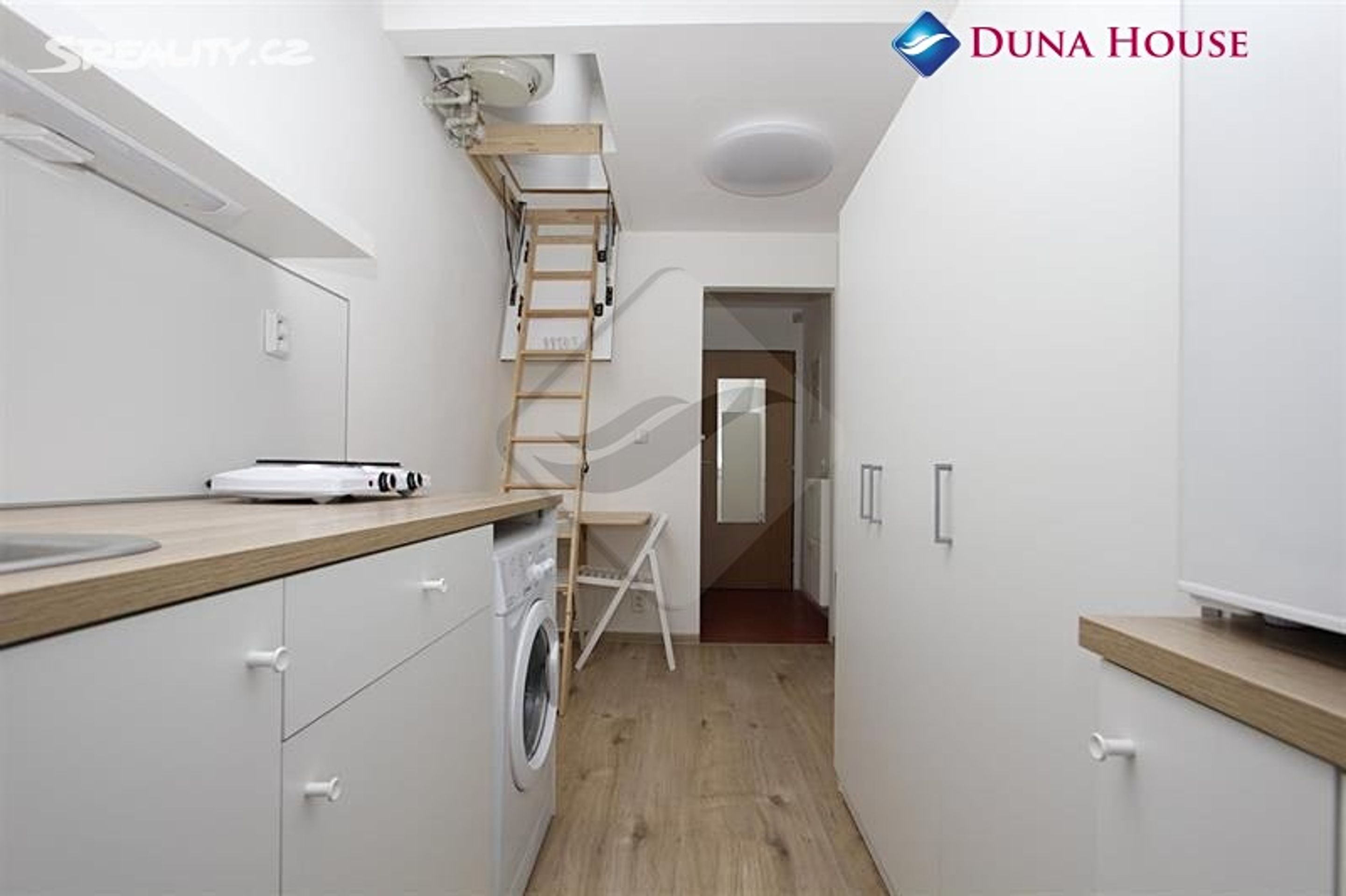 Byt 1+kk 20 m² - Praha 4 (6) - Prodej bytu - Praha 4 (2/6)