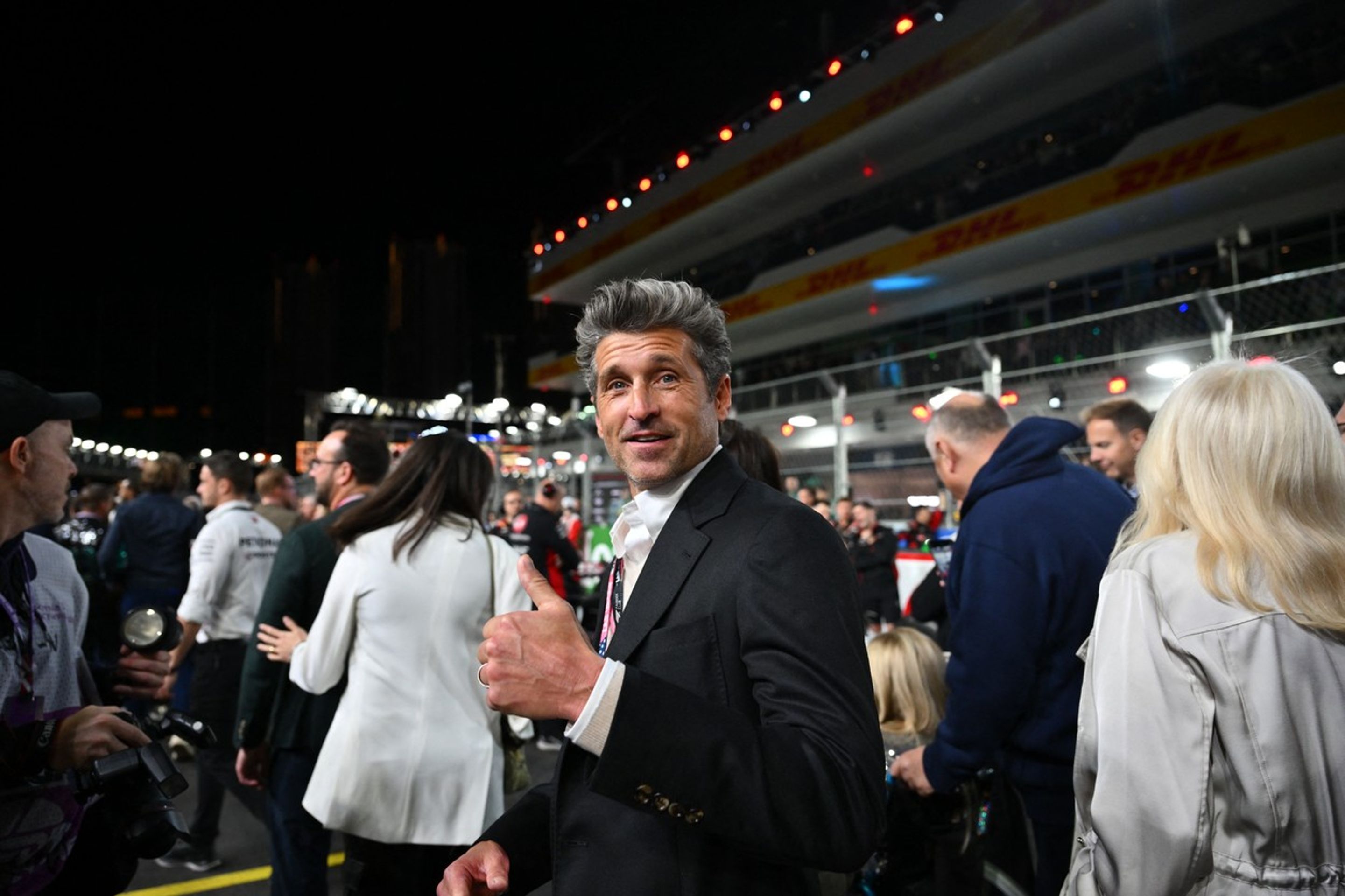 Herec a automobilový závodník Patrick Dempsey - Hvězdy na závodě F1 v Las Vegas (11/12)
