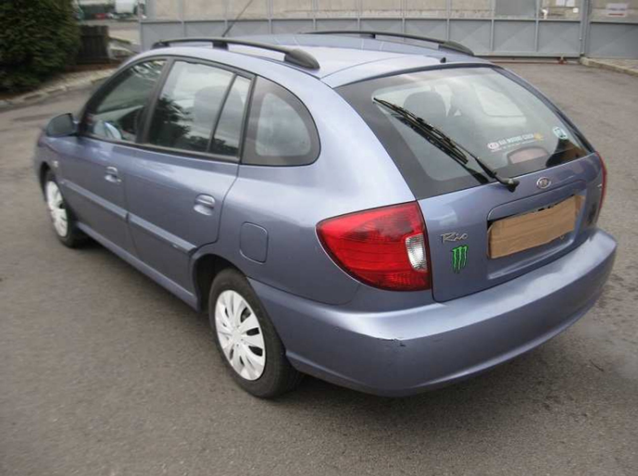 Dražba - Kia Rio - 3 - GALERIE: Dražby - 1 (17/40)