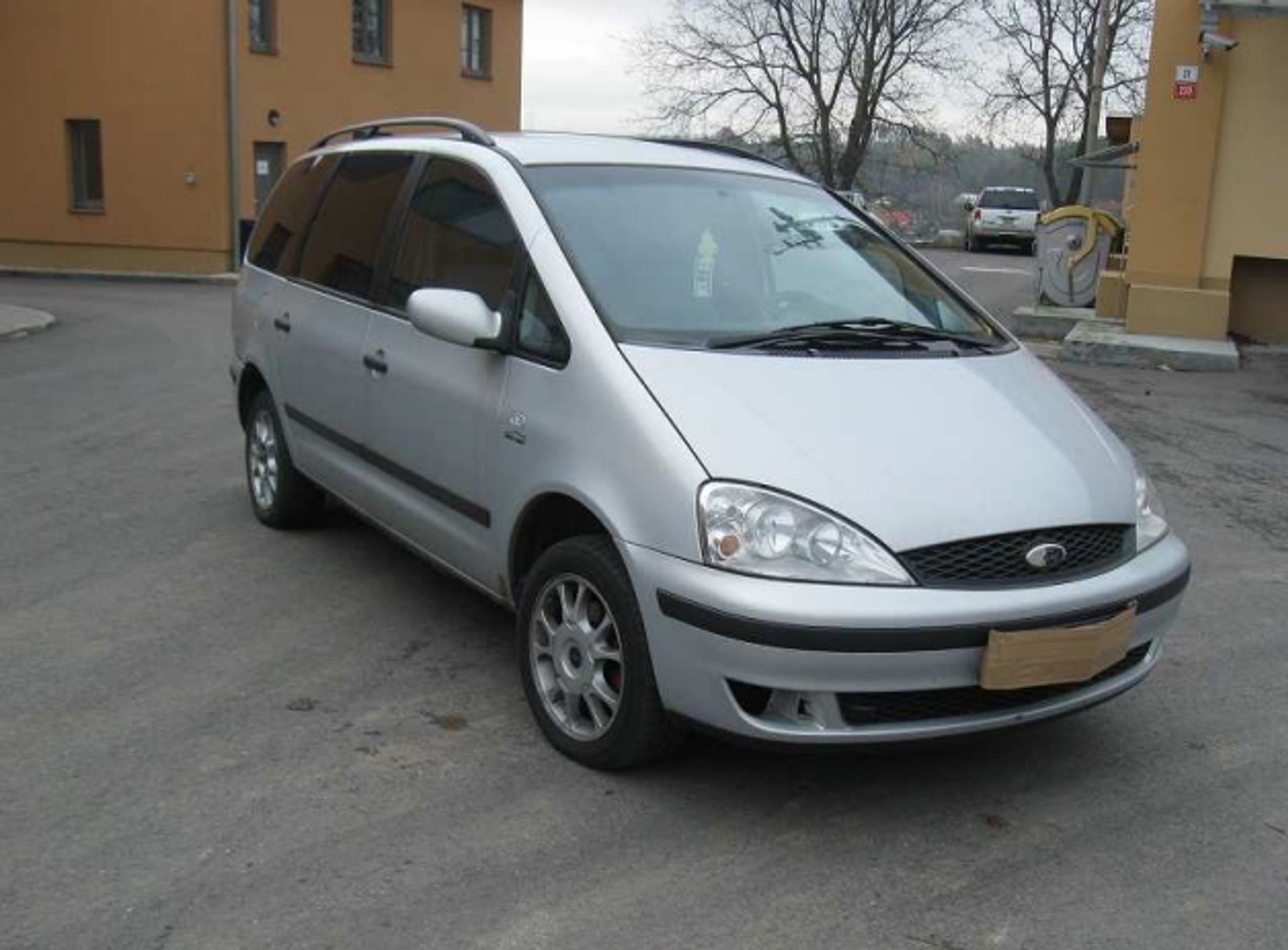 Dražba - Ford Galaxy (benzin + LPG), Vyvolávací cena: 20.000,- - GALERIE: Dražba motorových vozidel (10/51)