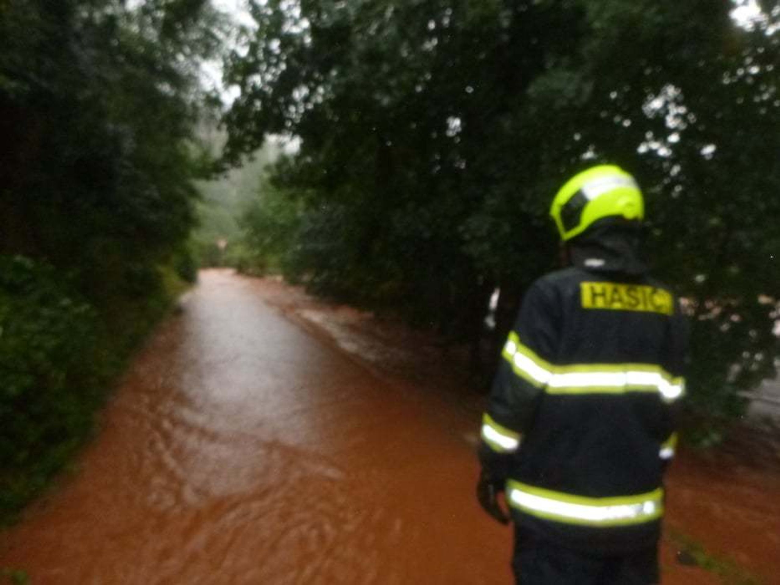 Bouřky a déšť, Královéhradecký kraj - 4 - GALERIE: Silné bouřky a přívalové deště zasáhly většinu krajů (17/20)