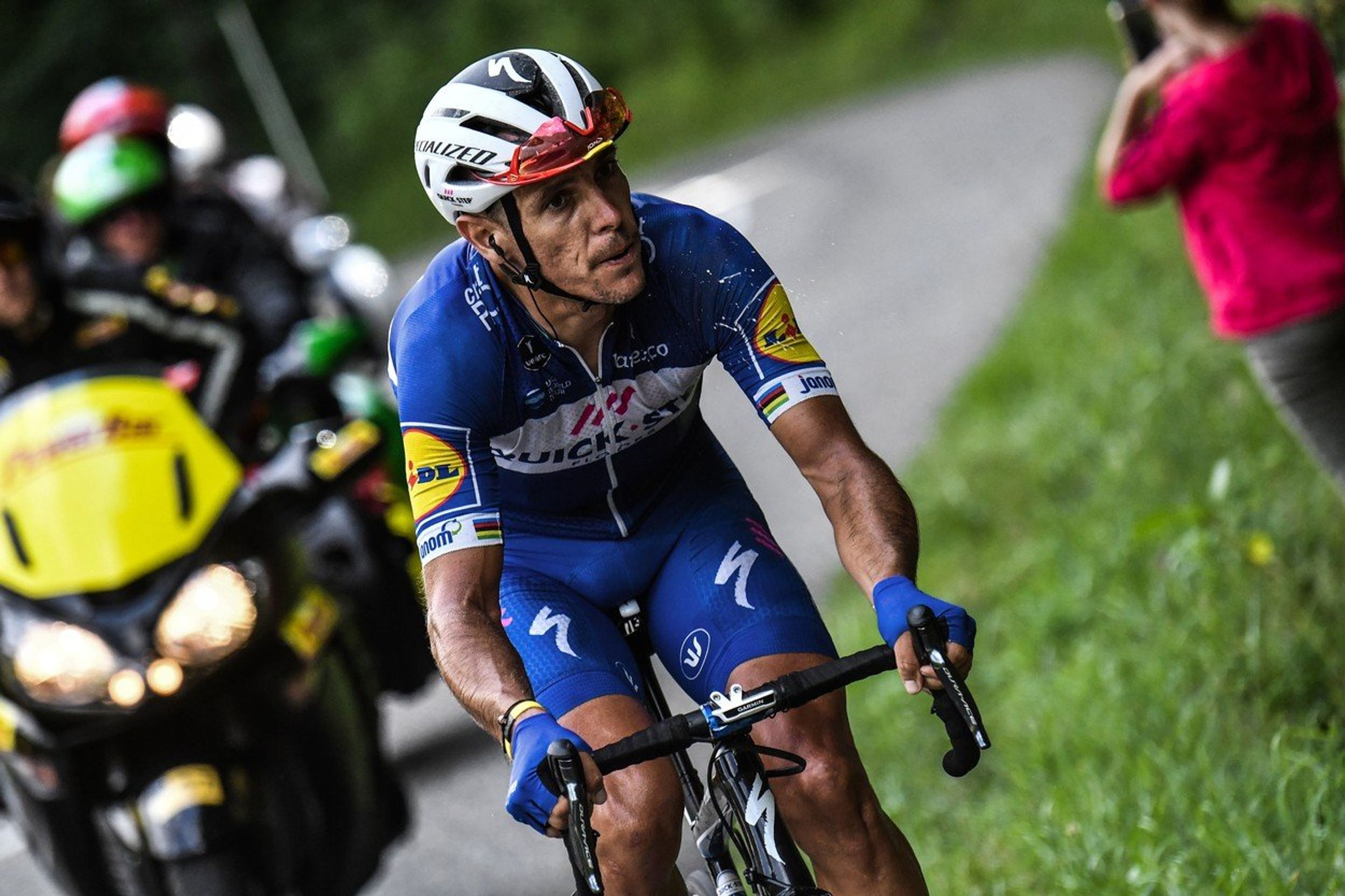 Philippe Gilbert - GALERIE: Belgický cyklista Gilbert spadl do propasti (3/4)