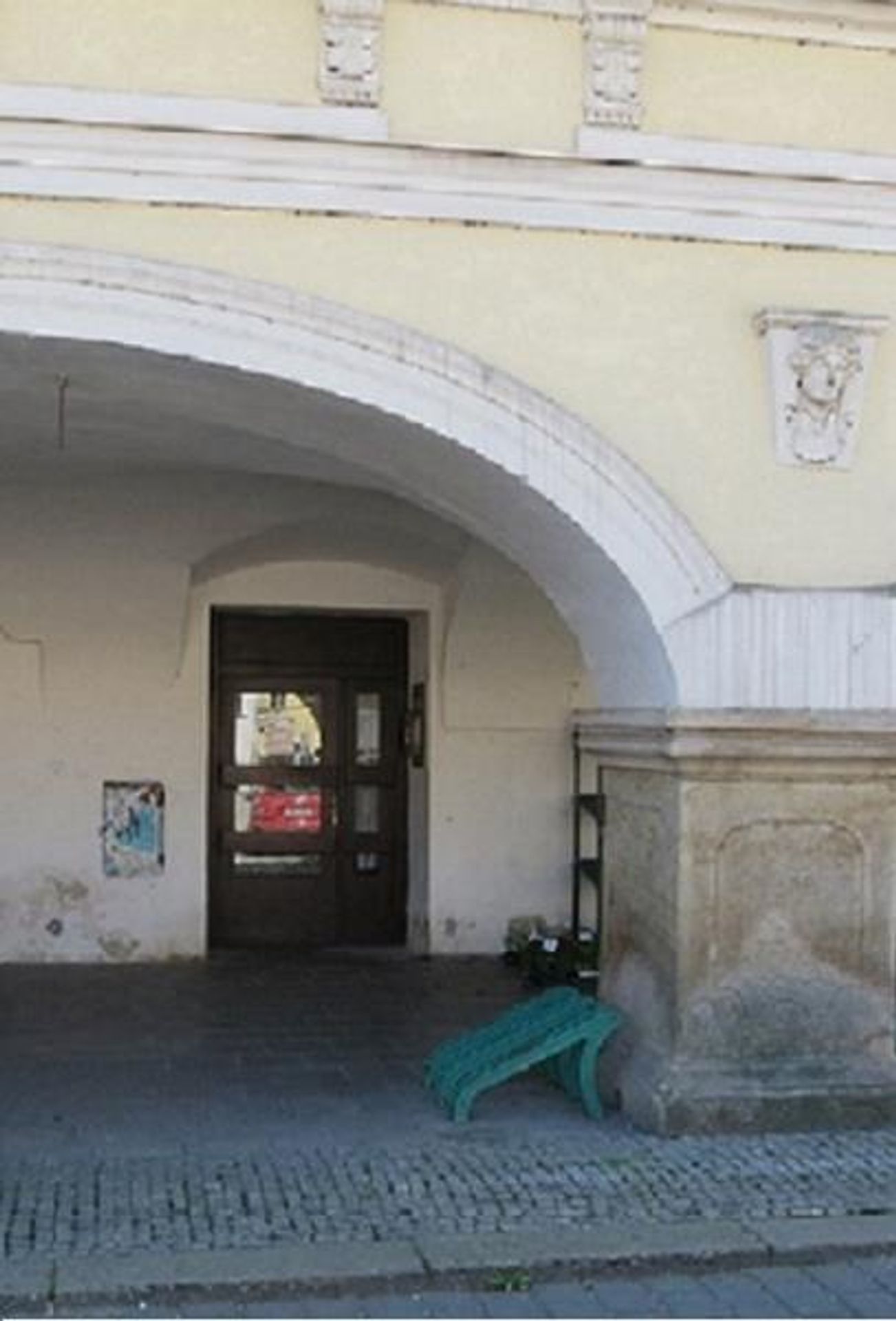 Uzavřené provozovny - Pivnice Šárka - 4 - GALERIE: Uzavřené provozovny 3 (2/12)