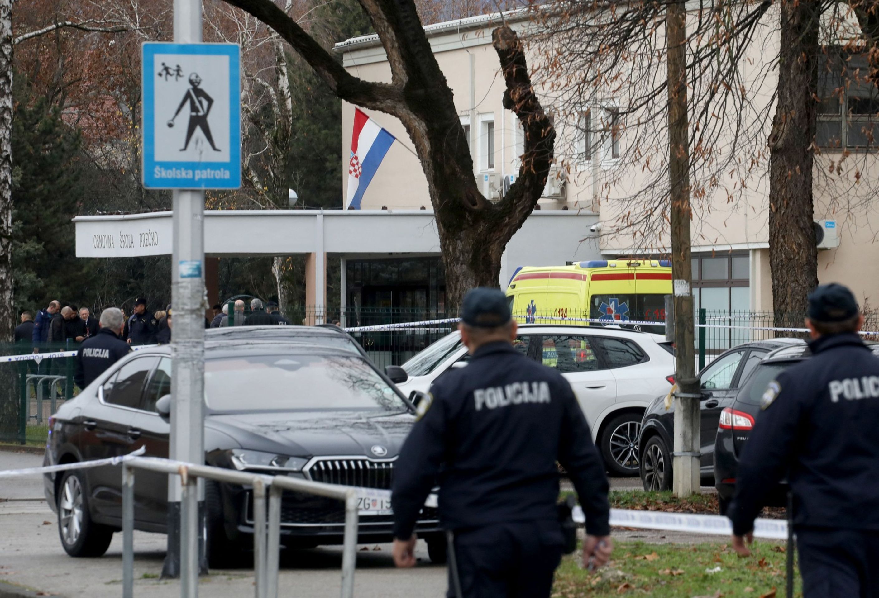 Útok nožem na základní škole v Záhřebu (4) - Útok nožem na základní škole v Záhřebu (3/4)