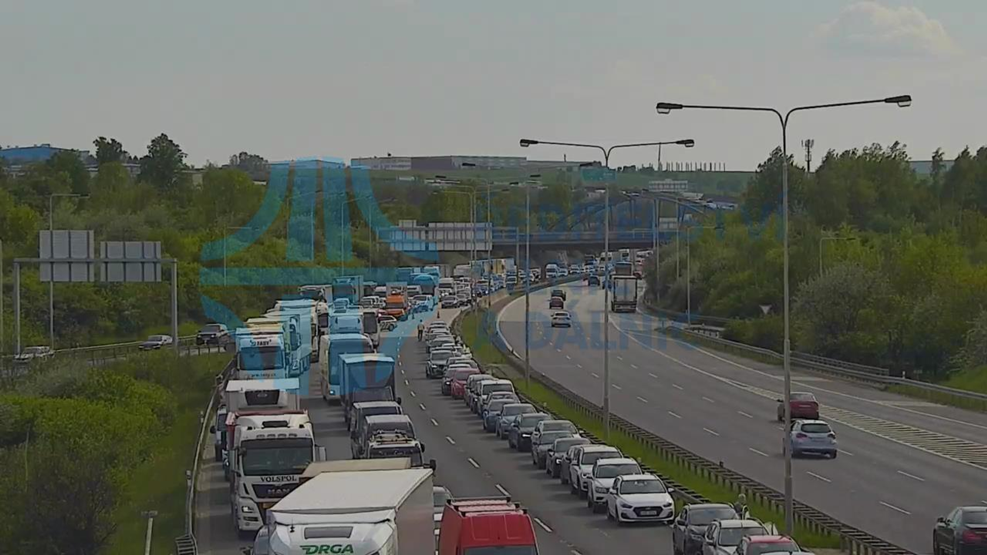 Dopravní nehoda Ruzyně - Vážná dopravní nehoda na Pražském okruhu (7/7)