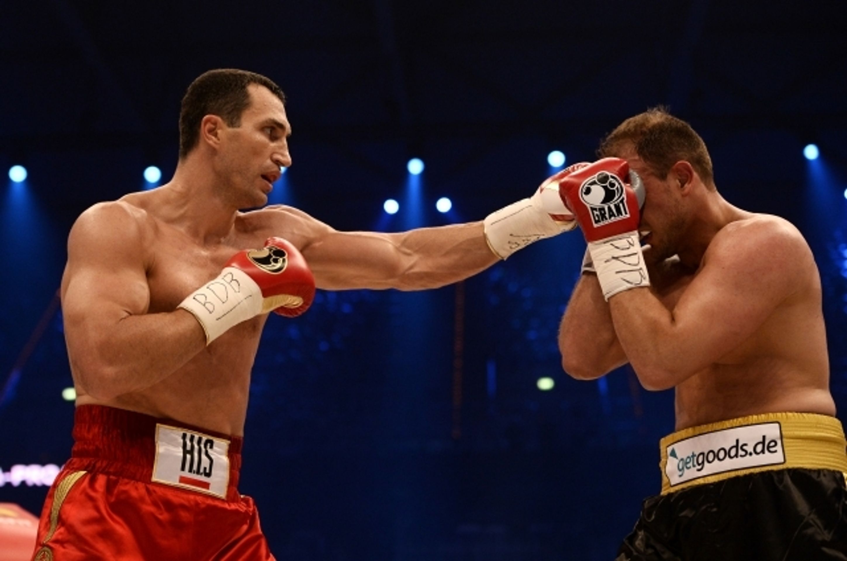 Kličko vs.Pianeta - 1 - GALERIE: Vladimir Kličko - Francesco Pianeta (2/7)