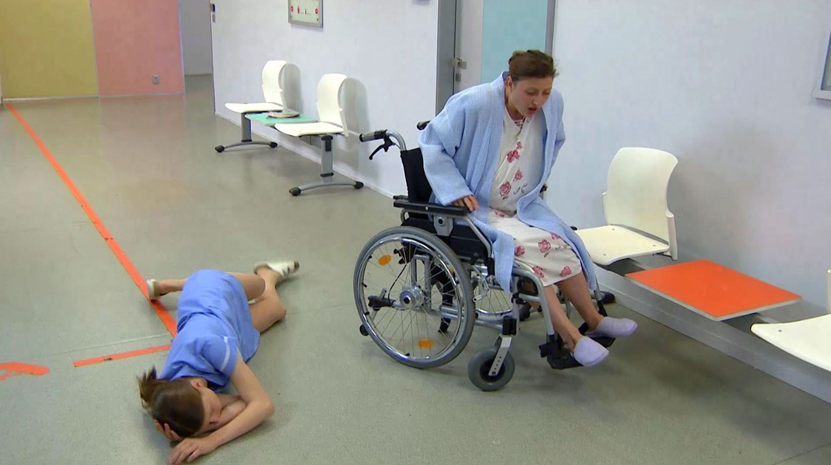 Ordinace: Problémy Emy a blízkých s anorexií - 7 - GALERIE: Ordinace v růžové zahradě se vrací (5/17)