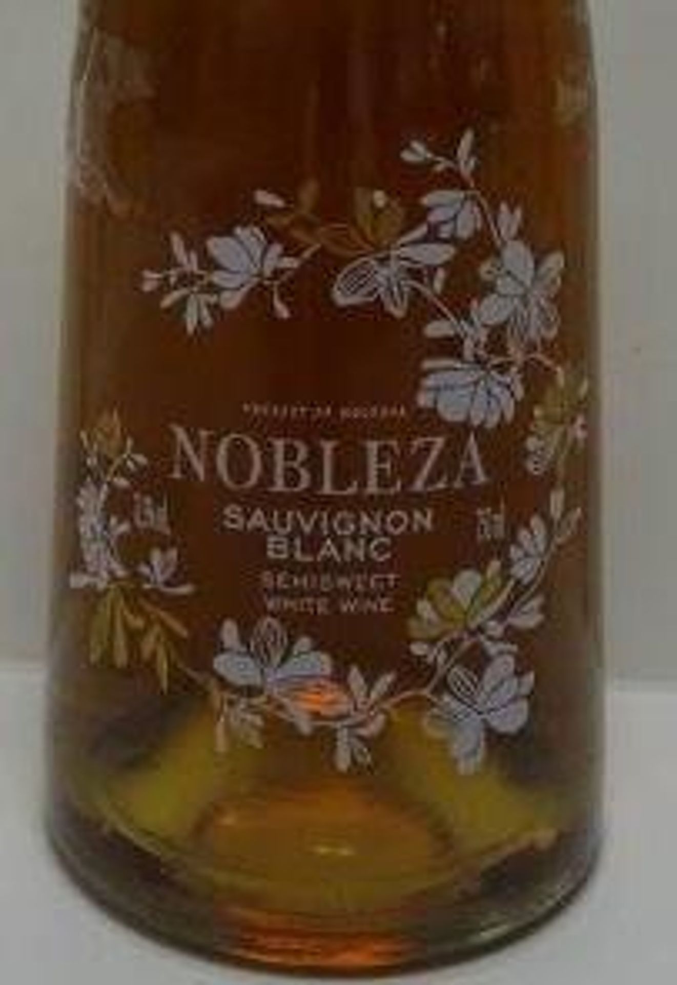 Nejakostní víno Sauvignon Blanc (2) - Nejakostní víno Sauvignon Blanc (2/4)