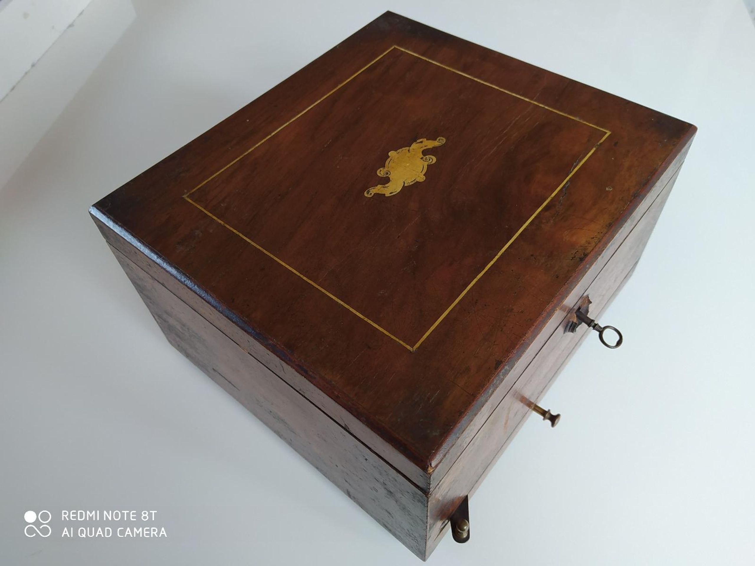 Starožitná hrací skříňka Polyphon, 16 000 Kč - Předměty vydražené na Aukru (5/38)