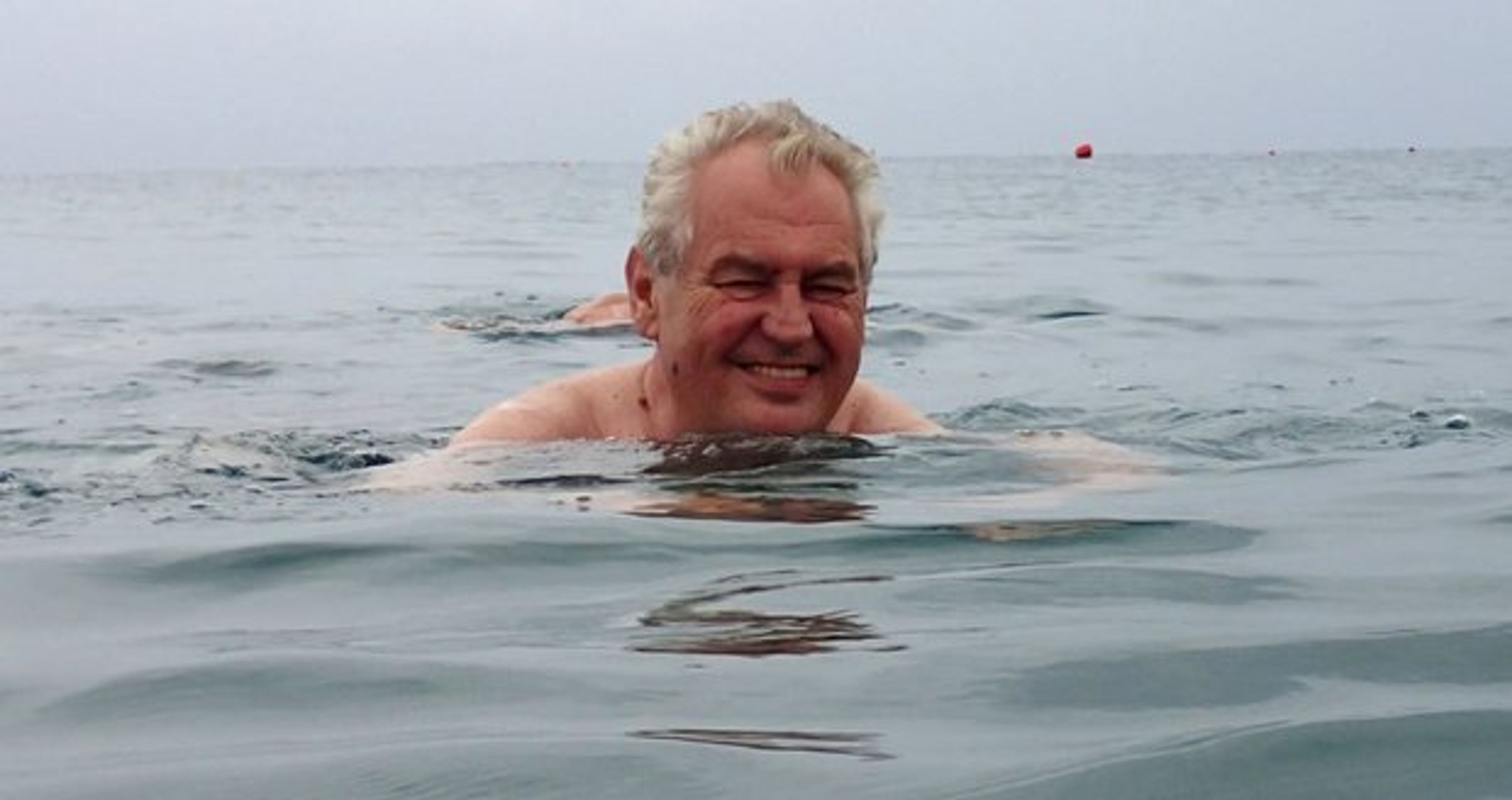 Miloš Zeman v moři - 4 - GALERIE: Miloš Zeman v moři (4/4)