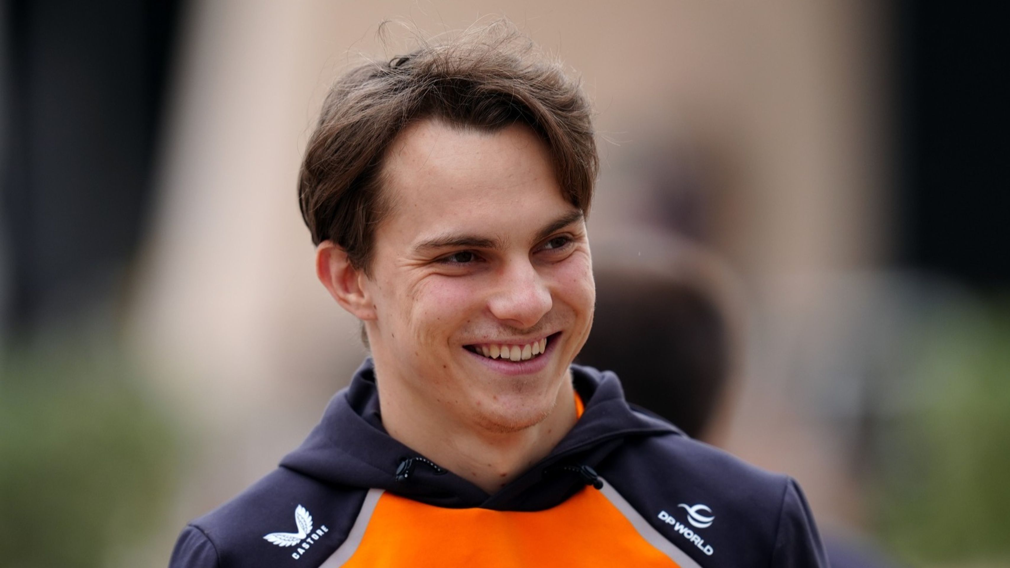 Oscar Piastri (cropped) - Závodníci Formule 1 pro sezónu 2025 (11/20)