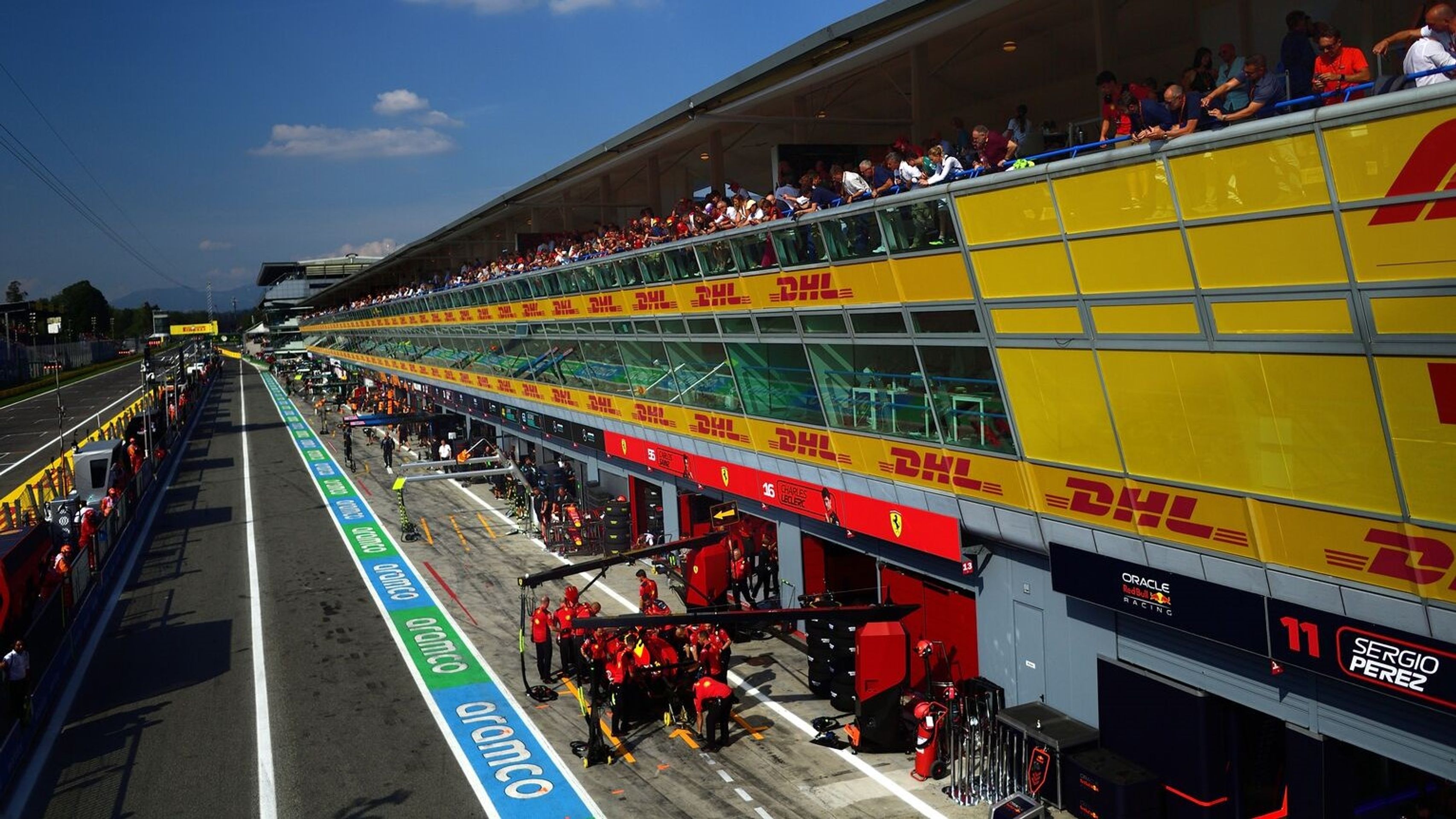 V Monze je doma stáj Ferrari - Okruh Monza v Itálii (2/4)
