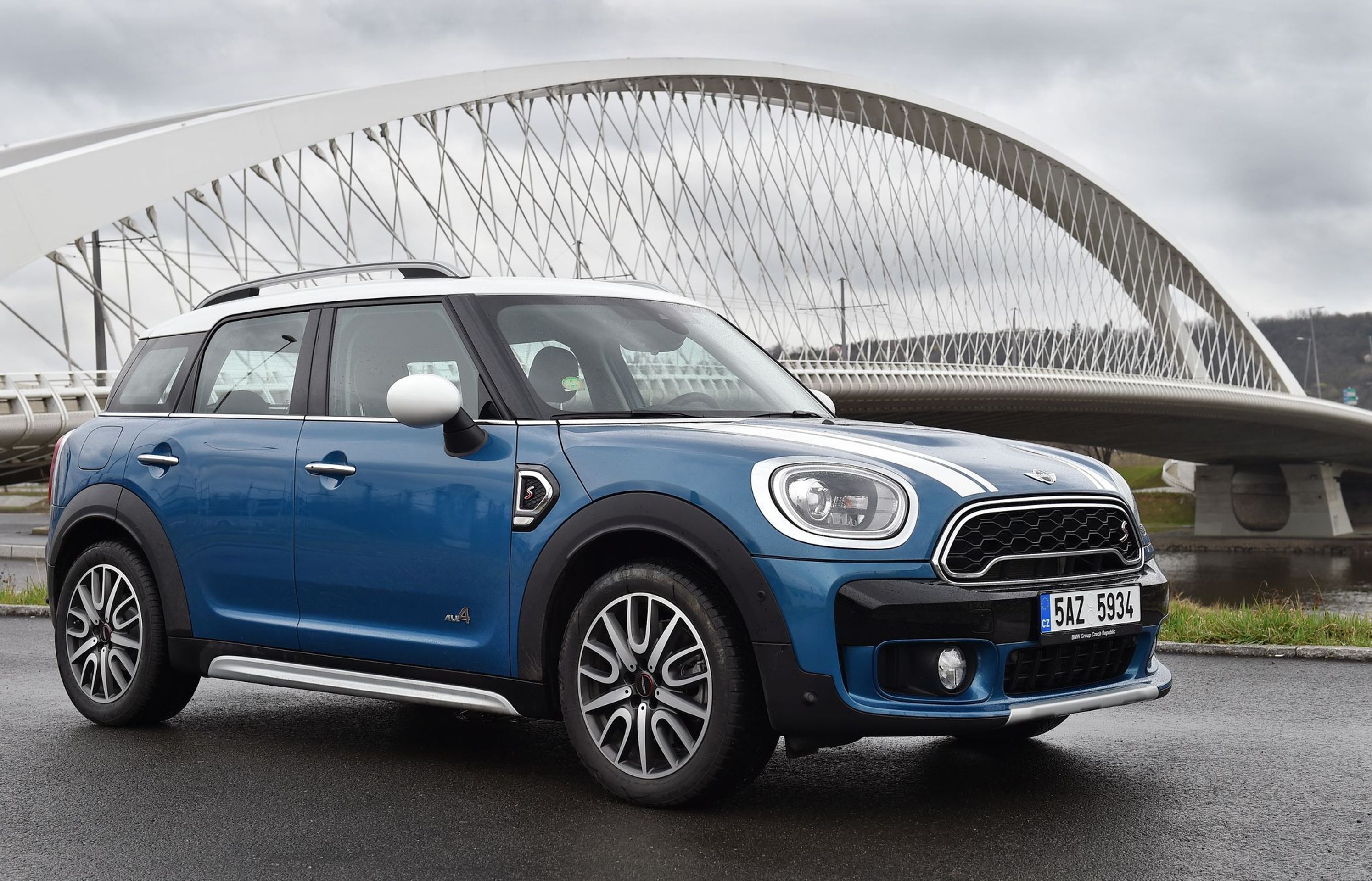 Mini Cooper Countryman - 1 - GALERIE: Mini Cooper Countryman (4/13)