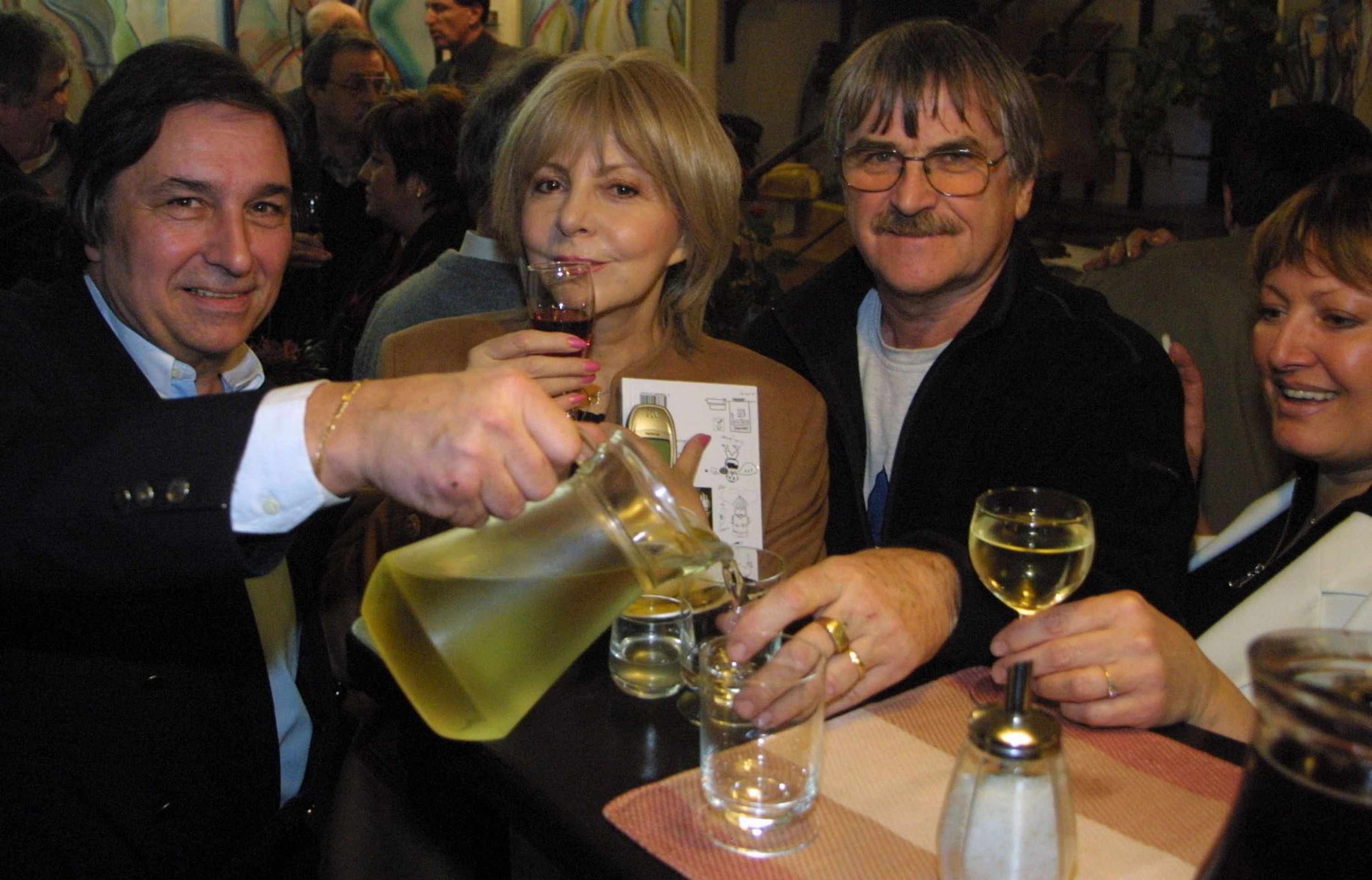 Karel Bláha, Hana Zagorová a Karel Vágner, 22. 1. 2002 - Karel Bláha (2/4)
