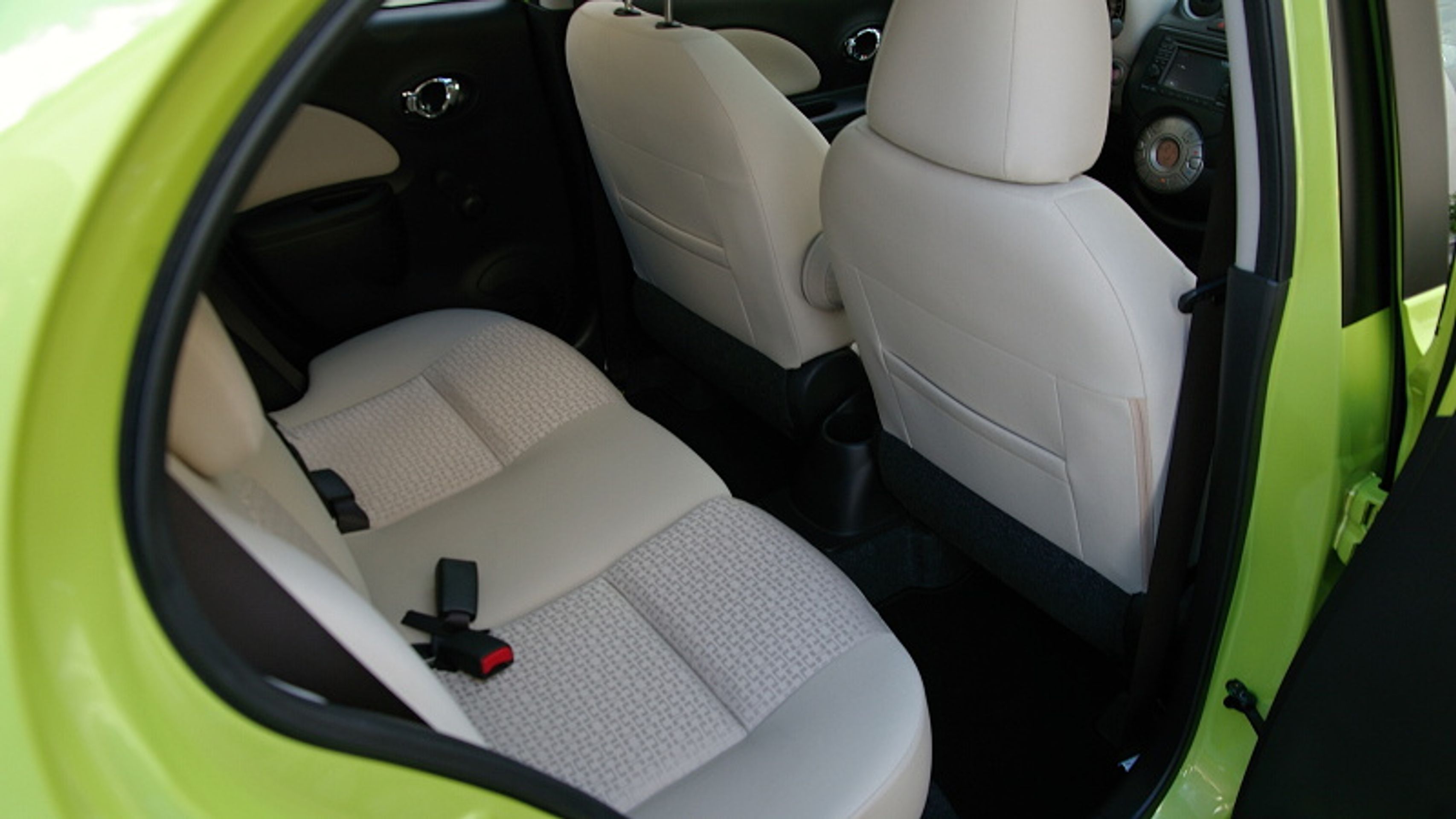 Nissan Micra - 3 - GALERIE Nissan Micra (6/8)