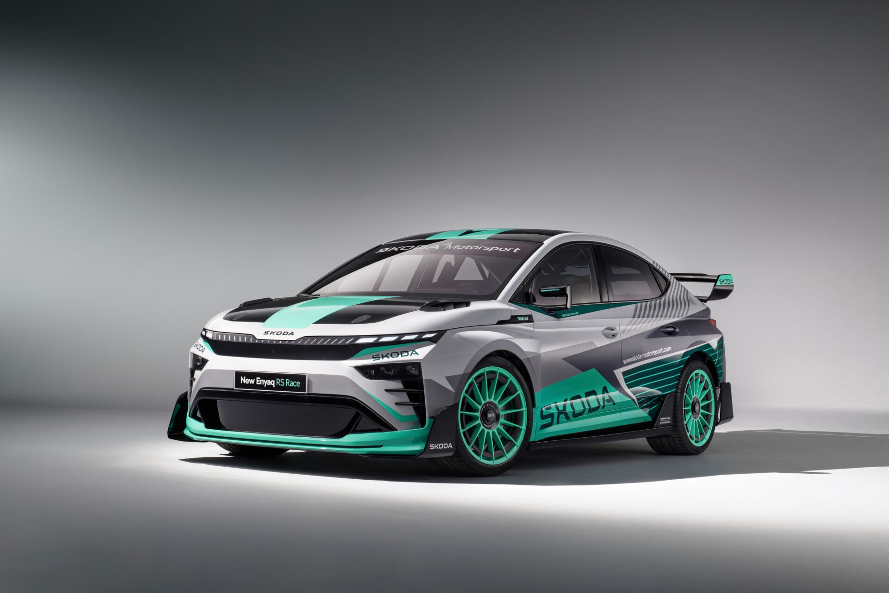 Koncept Škoda Enyaq RS Race - Koncept Škoda Enyaq RS Race (4/27)