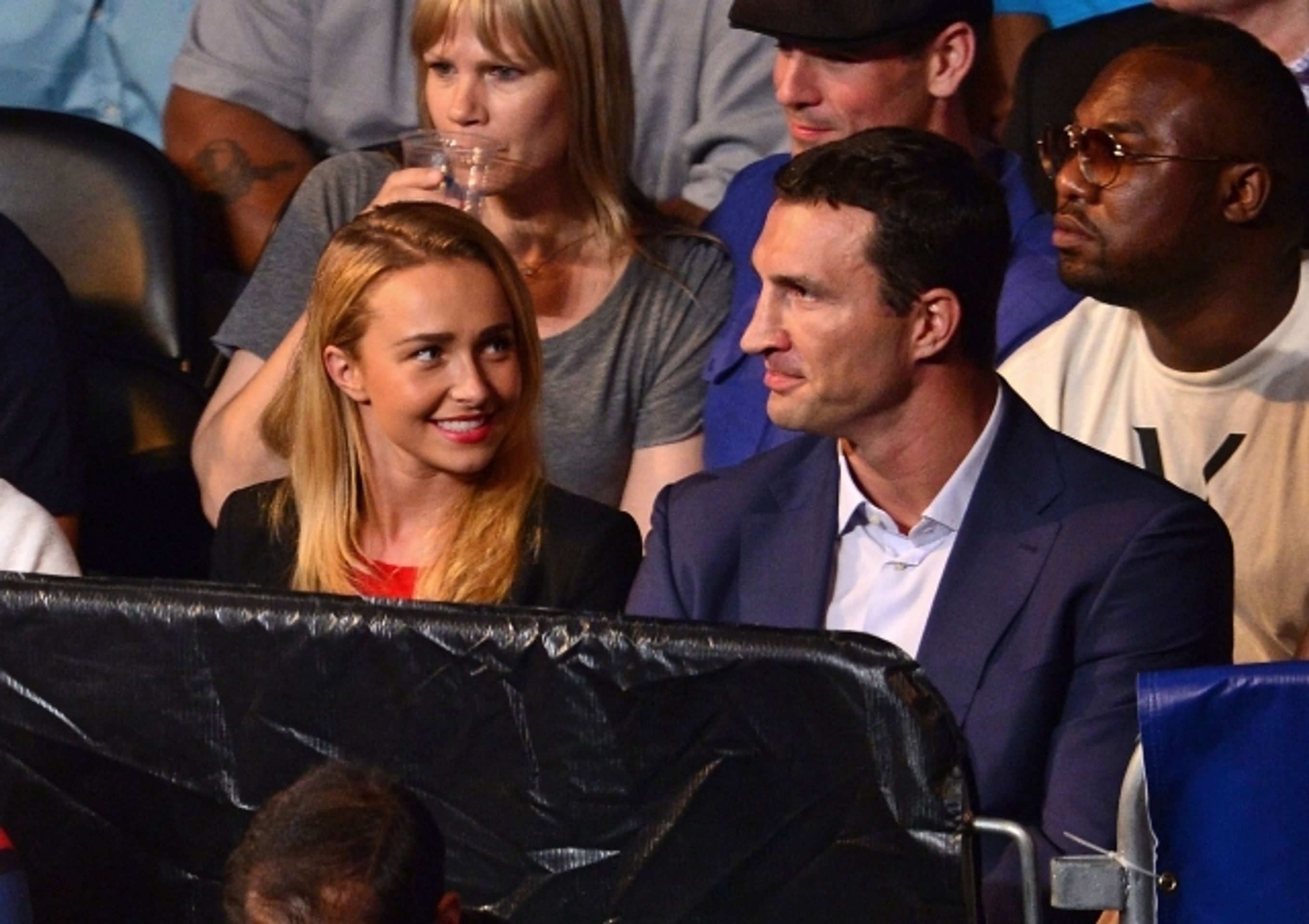 Hayden Panettiereová a Vladimir Klitschko - 8 - GALERIE: Hayden Panettiereová a Vladimir Kličko (5/12)