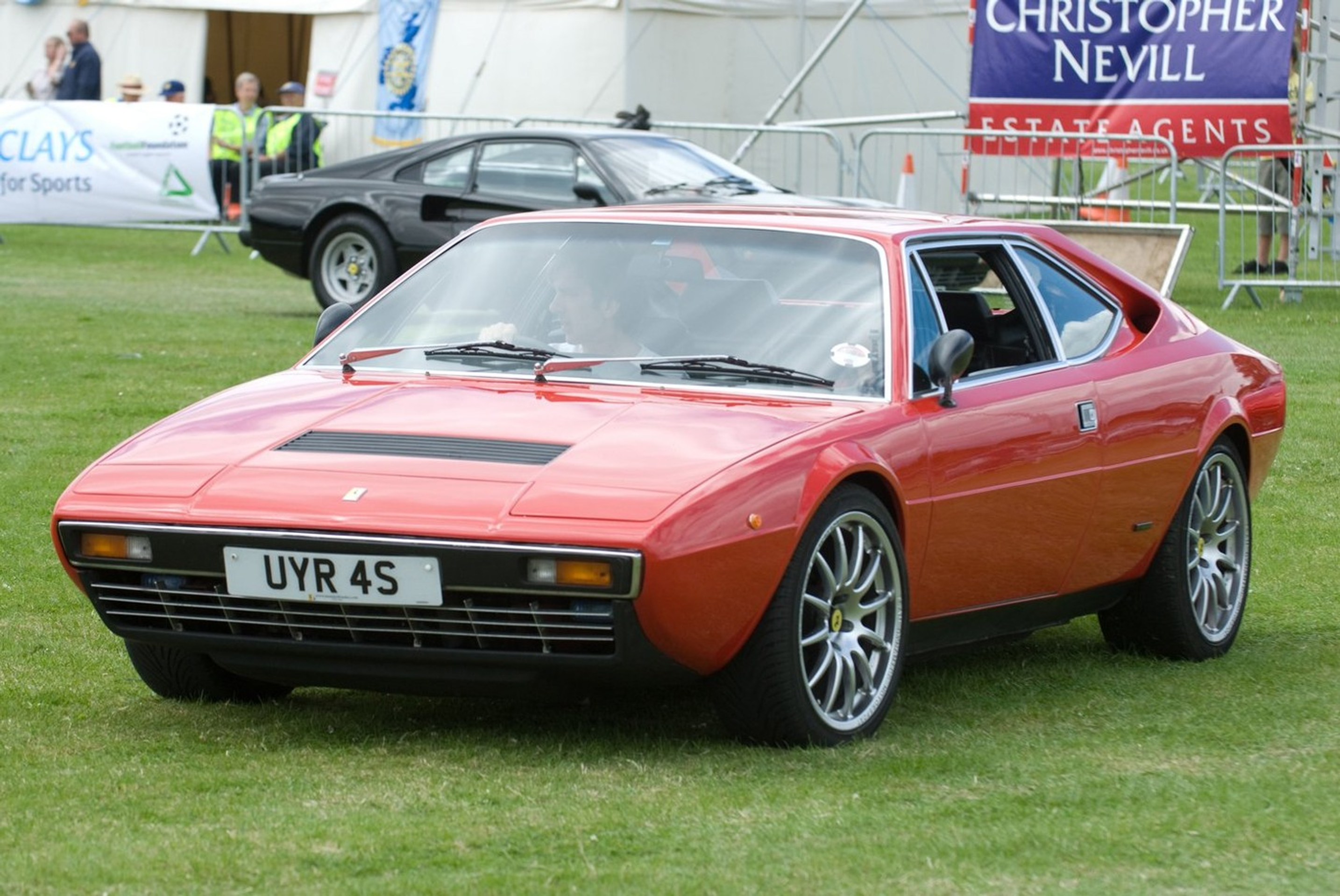 Ferrari Dino 308 GT4 - Vozy Marcella Gandiniho (5/7)