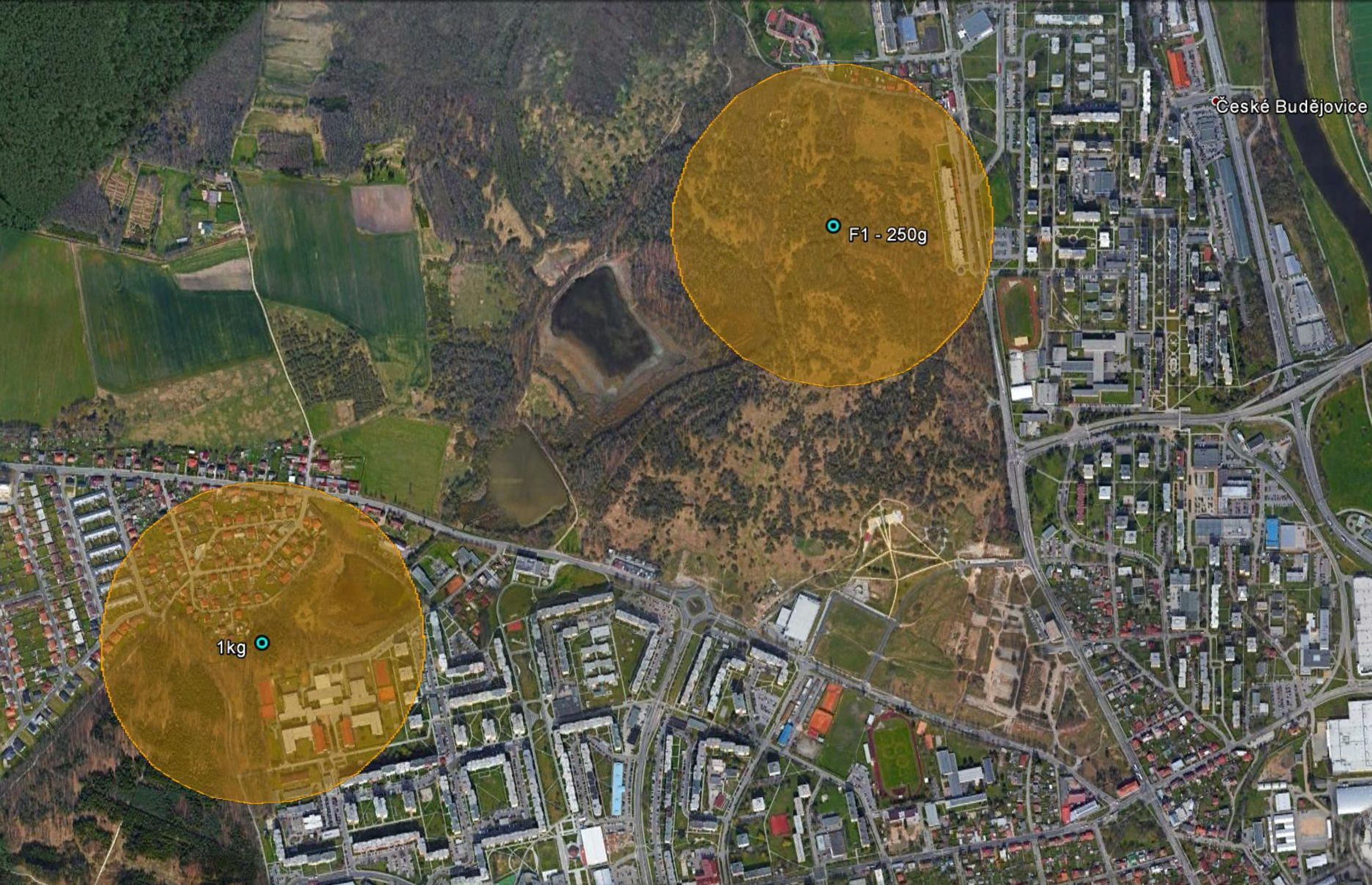 Meteorit spadl na České Budějovice - 2 - GALERIE: Pád meteoritu v Českých Budějovicích (3/4)