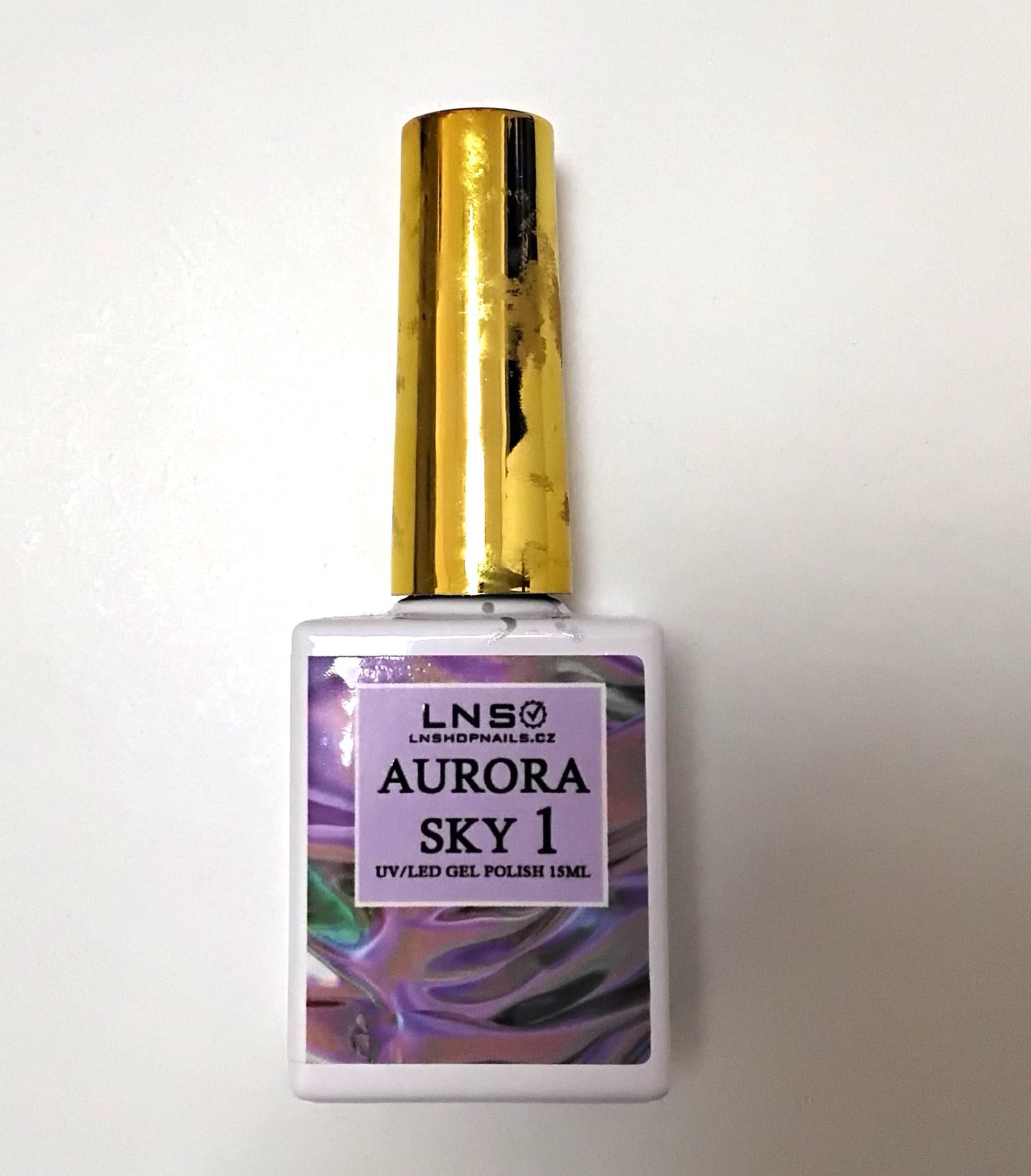 LNS – AURORA SKY 1 UV LED GEL POLISH - Nebezpečná kosmetika (4/22)