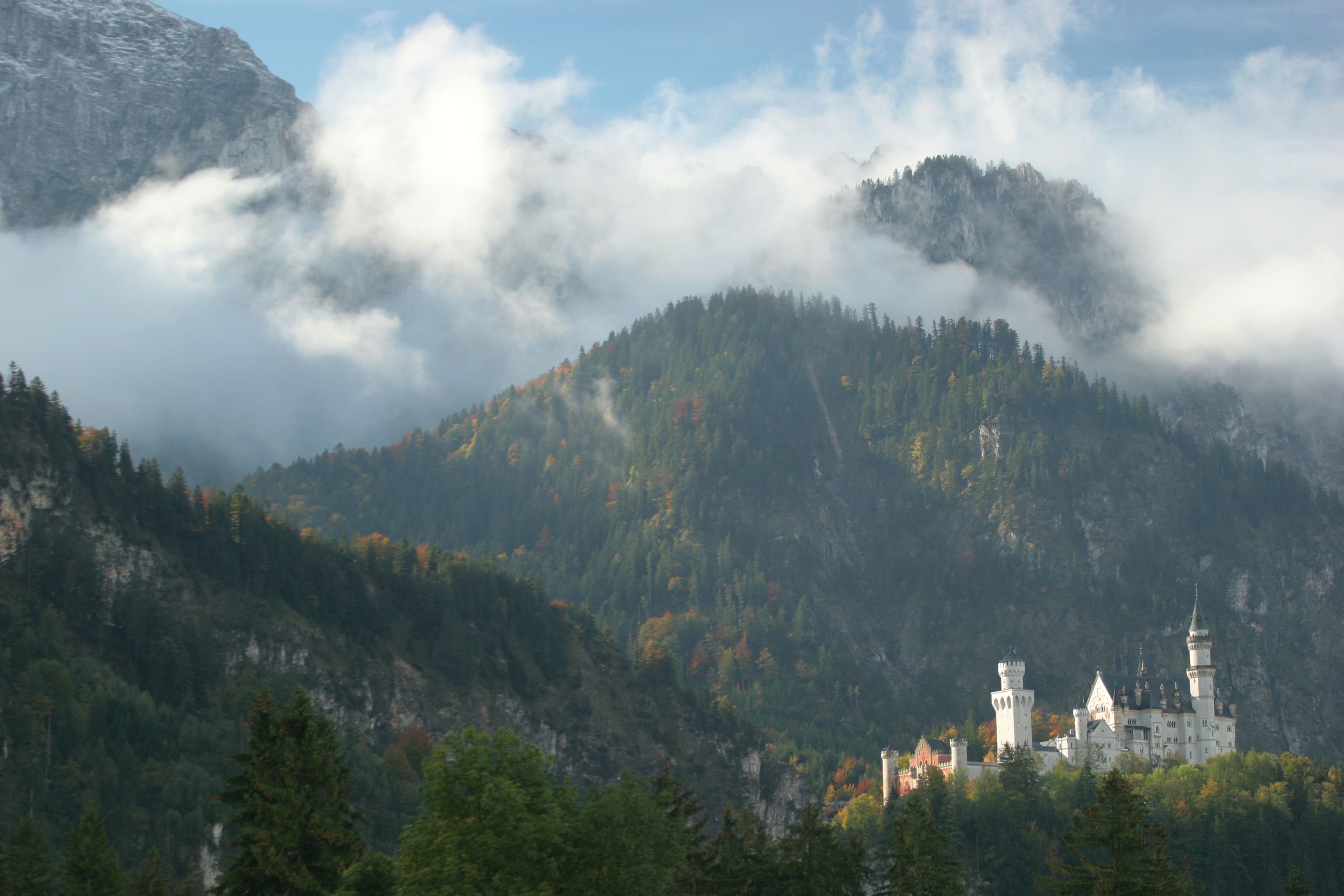 Zámek Neuschwanstein (3) - Zámek Neuschwanstein (3/4)