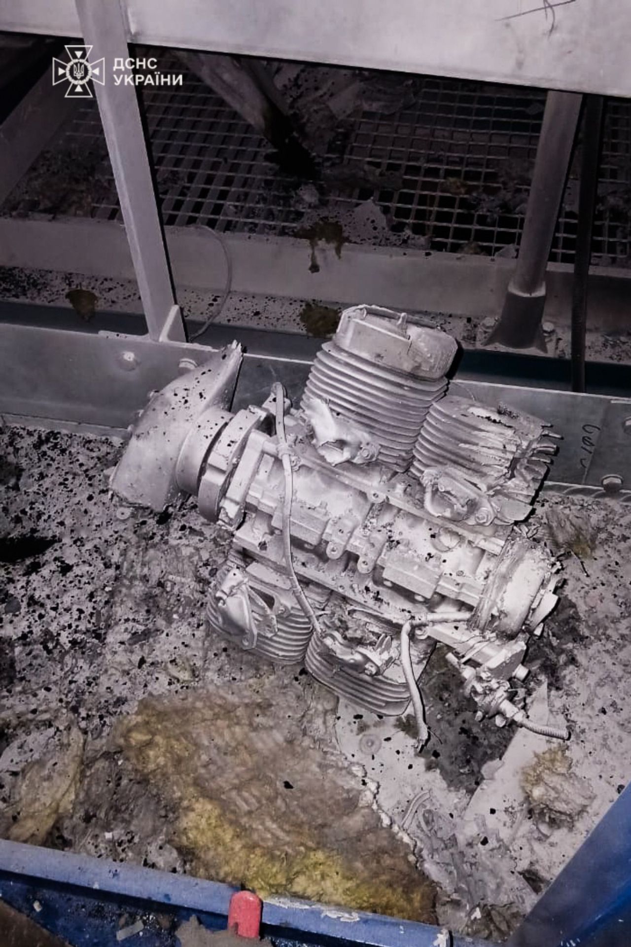 Dron narazil do sarkofágu jaderné elektrárny Černobyl (2) - Dron narazil do sarkofágu jaderné elektrárny Černobyl (3/6)