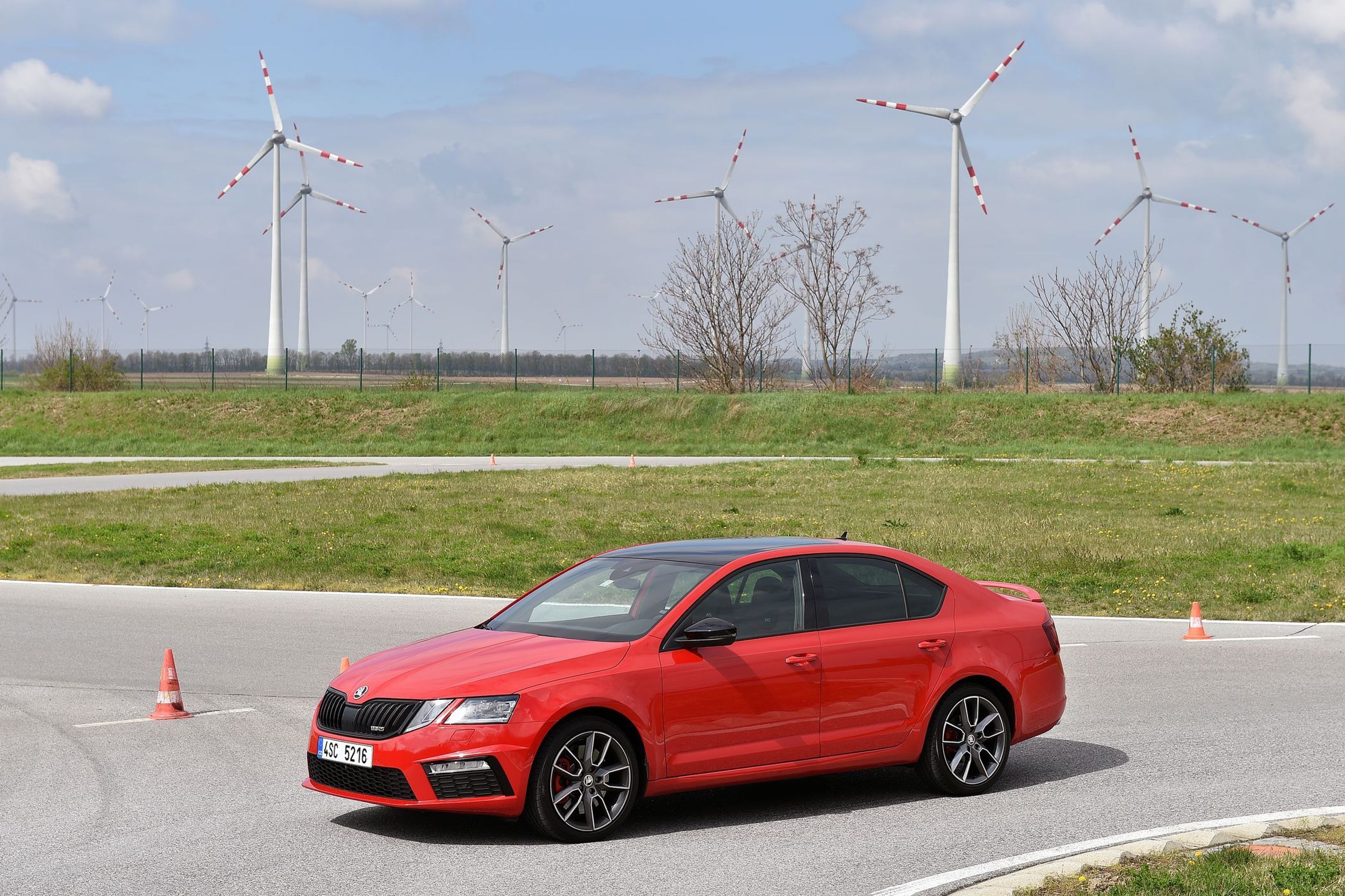 Škoda Octavia RS - 9 - GALERIE: Škoda Octavia RS (8/14)