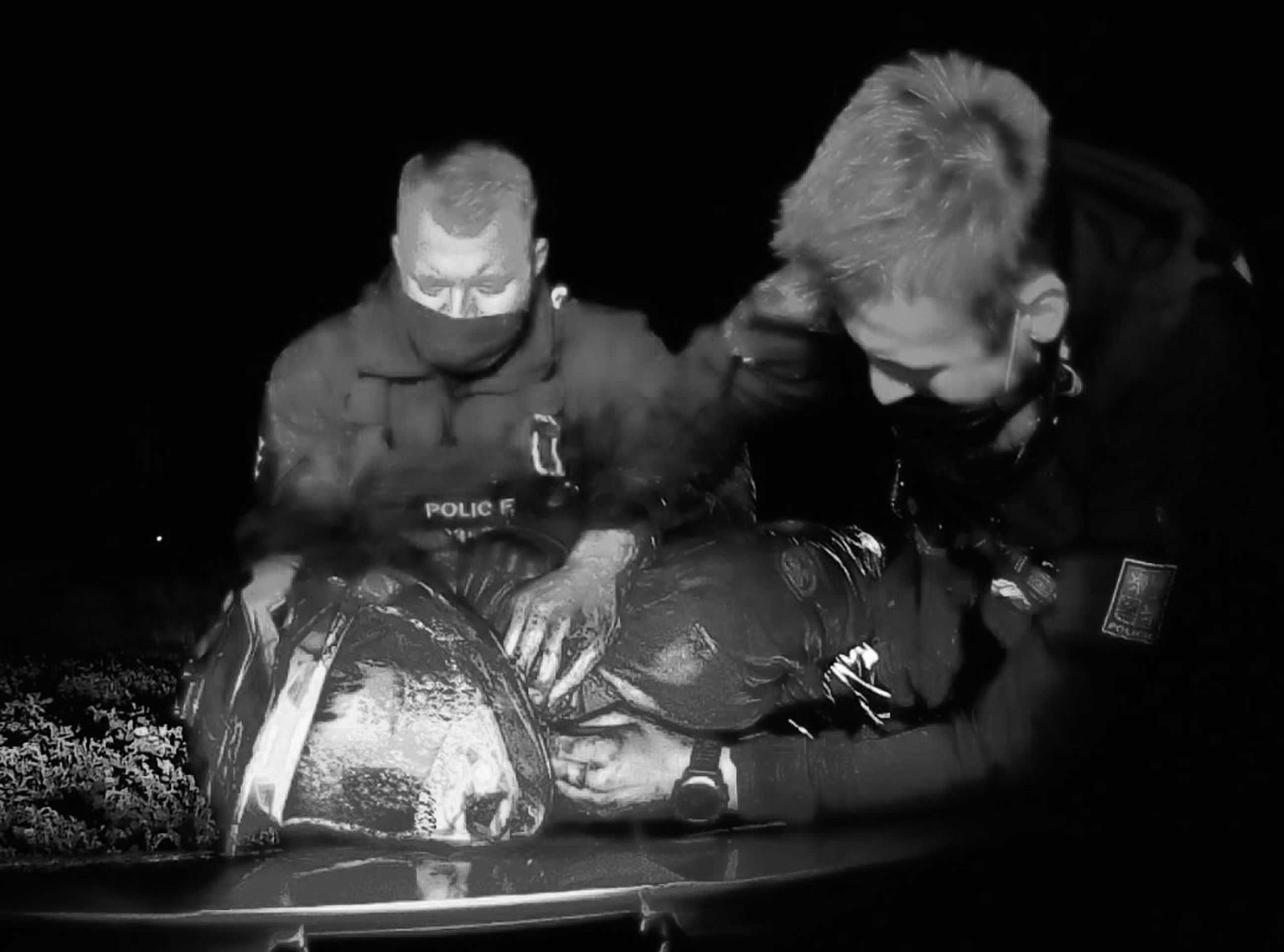 Policisté honili muže na čtyřkolce - 2 - GALERIE: Policisté honili zfetovaného muže na čtyřkolce (4/9)