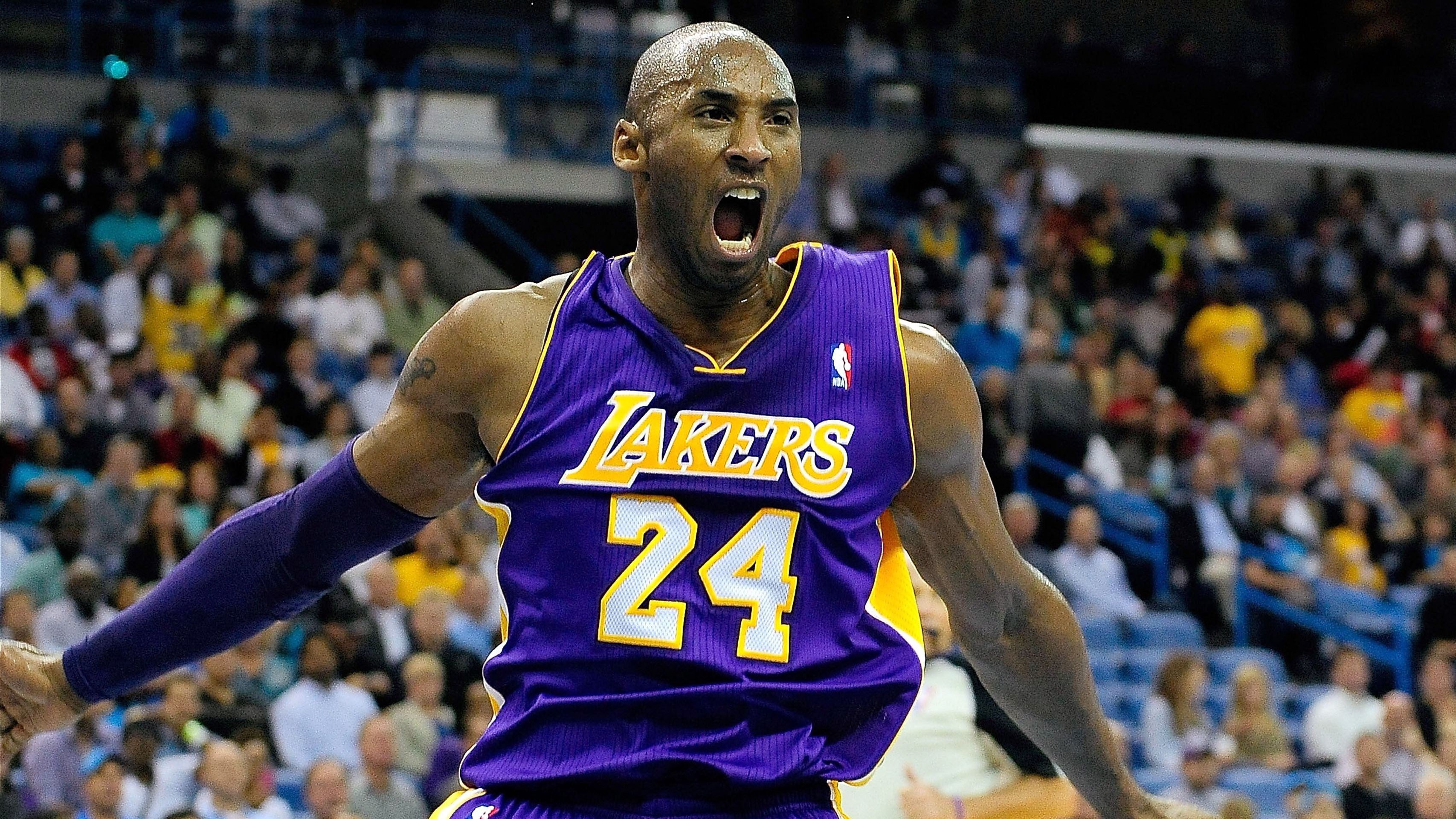 Kobe Bryant - GALERIE: Kobe Bryant nastřílel 30 000 bodů (3/10)