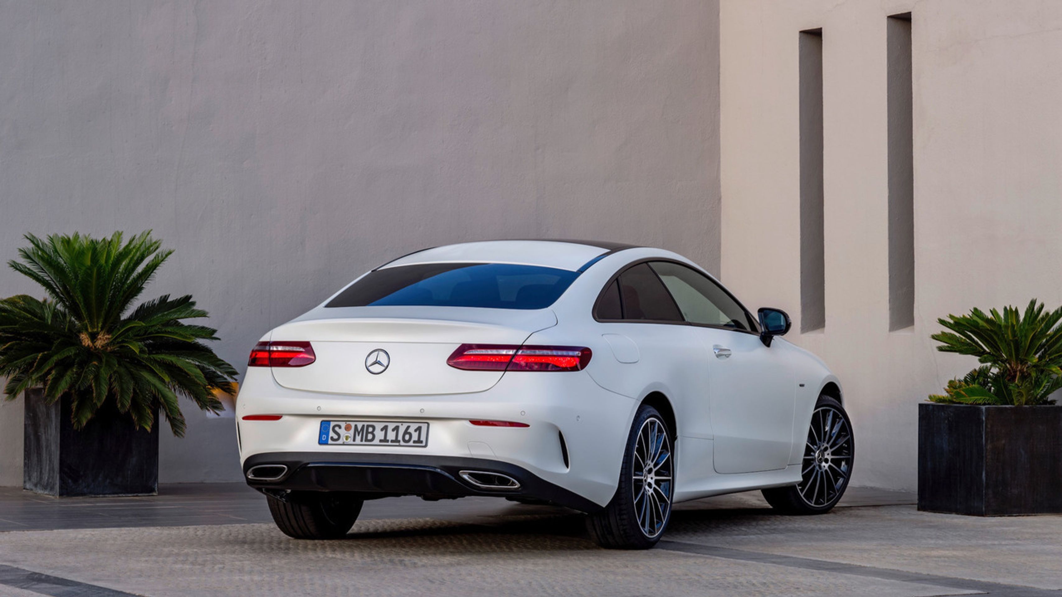 mercedes - 31 - GALERIE: Mercedes E Coupe (5/10)