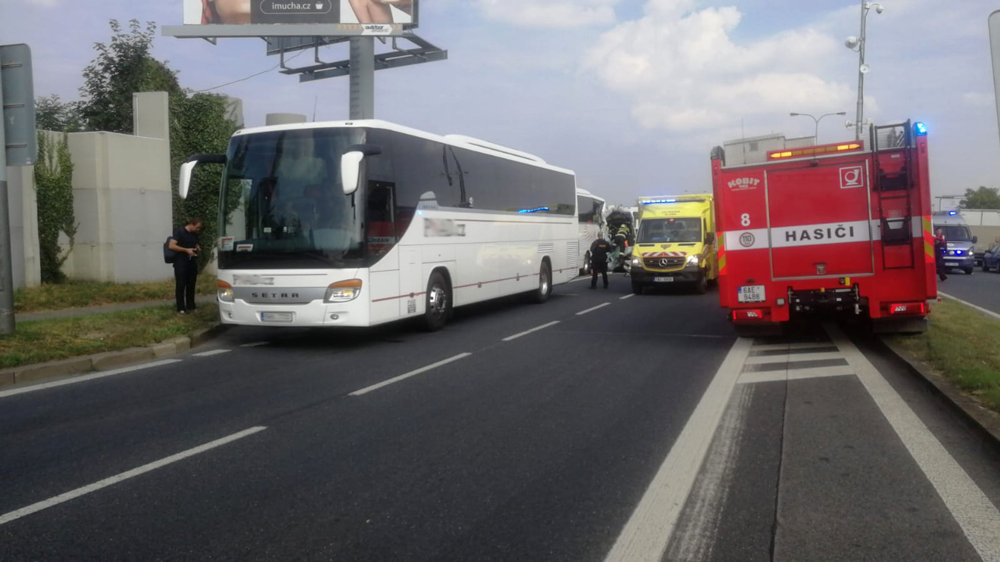 Nehoda autobusu v Praze (2) - Nehoda autobusu (16/21)