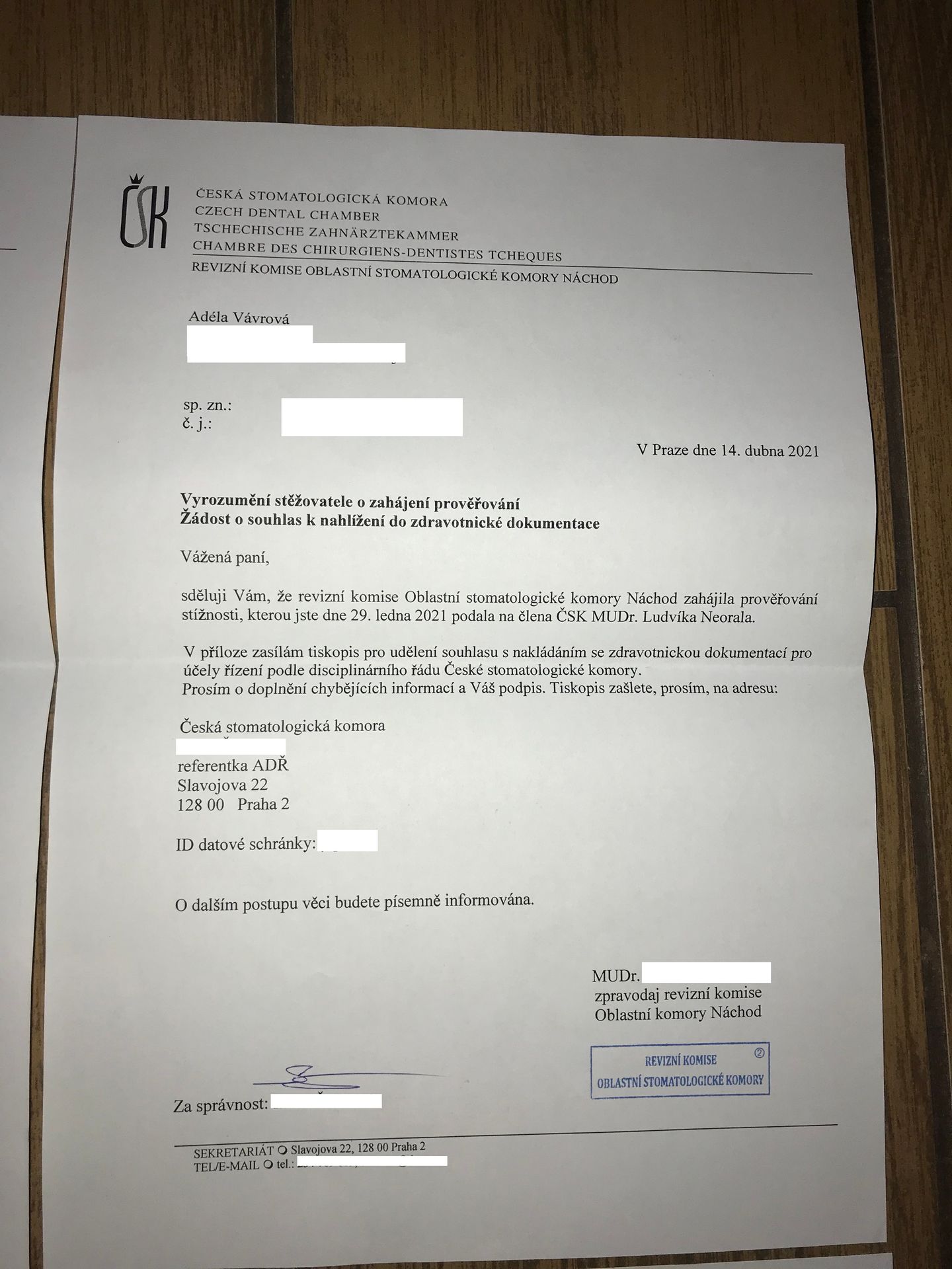 Problémy po zubní operaci - 5 - GALERIE: Paní Vávrová přišla při zákroku o kosti (4/8)
