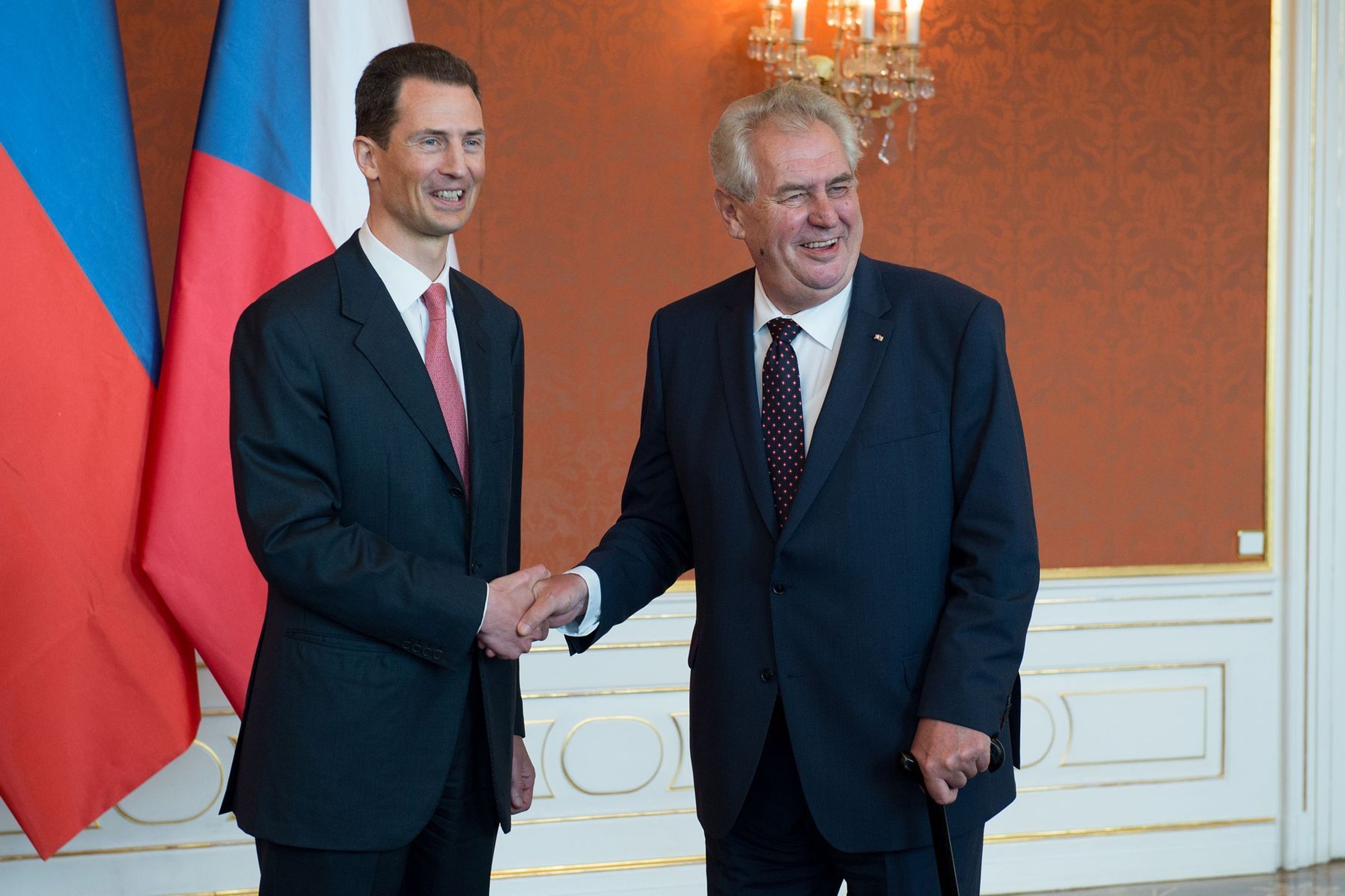 Miloš Zeman na Hradě přijal dědičného prince lichtenštejnského - 9 - GALERIE: Miloš Zeman na Hradě přijal dědičného prince lichtenštejnského (4/5)