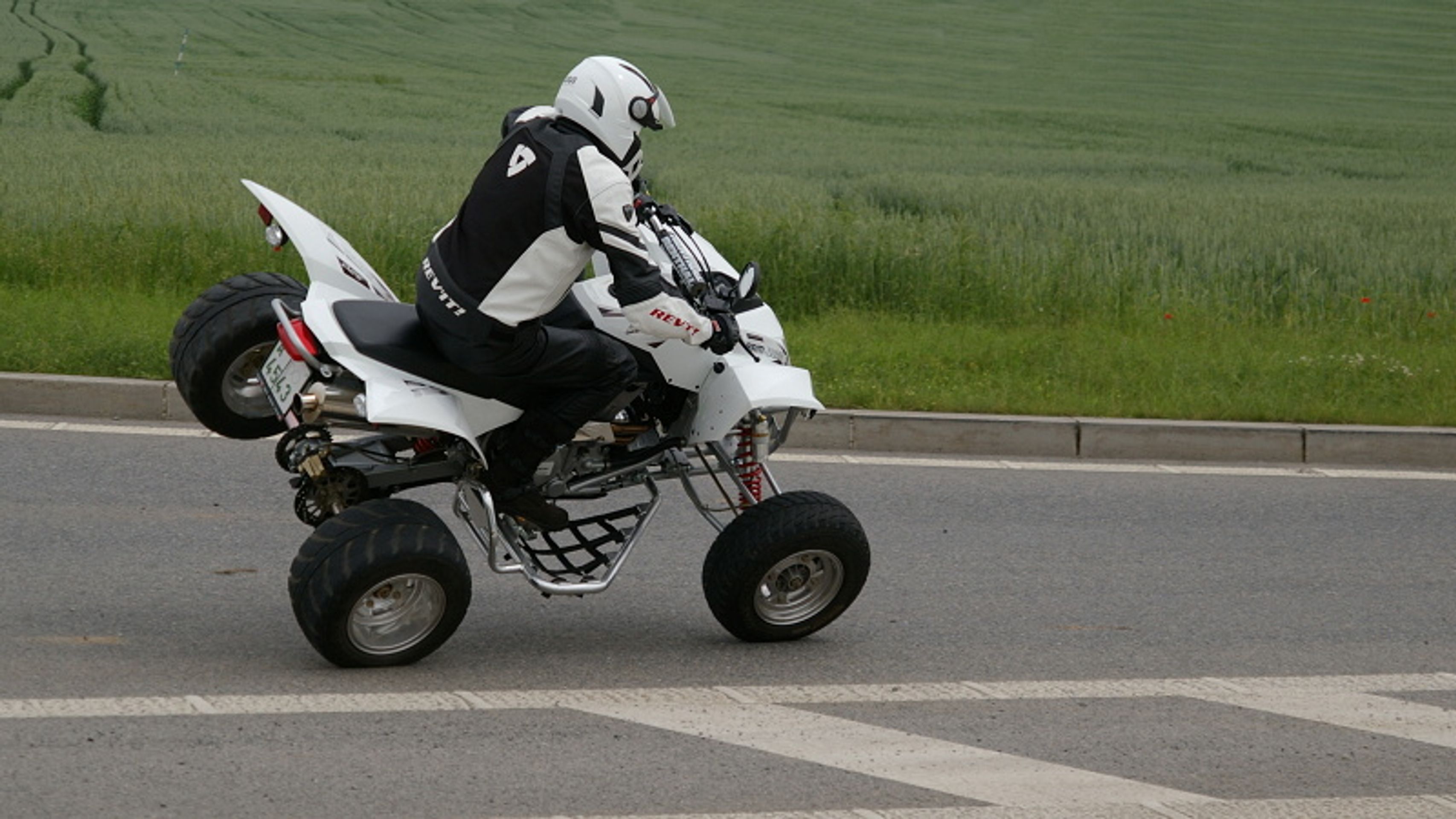 čtyřkolka SMC RAM 520RR Onroad Edition - 16 - GALERIE čtyřkolka SMC RAM 520RR Onroad Edition (1/17)