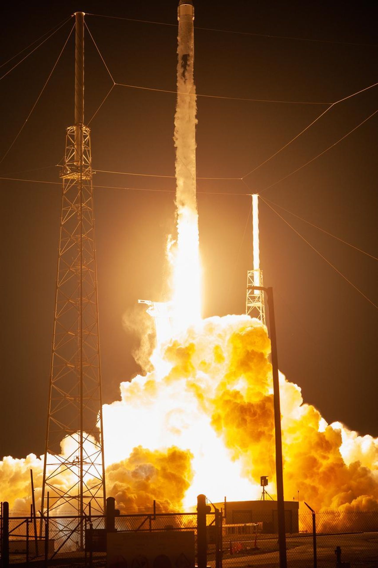 Vesmírný program společnosti SpaceX - 11 - GALERIE: Vesmírný program firmy SpaceX (8/18)