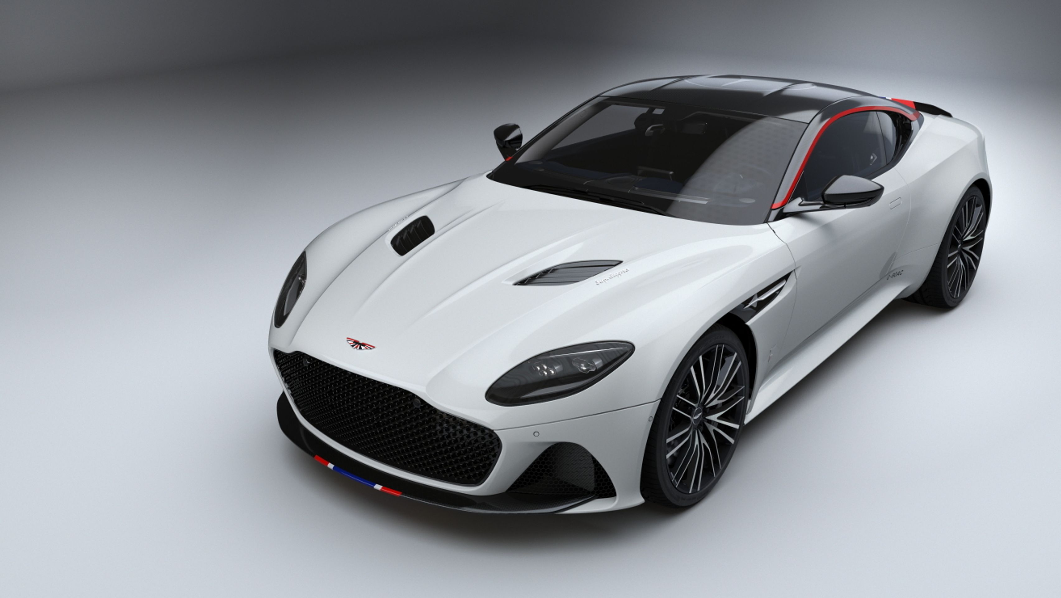 Aston Martin DBS Superleggera Concorde Edition - 22 - Fotogalerie: Nádherný Aston Martin odkazuje na nadzvukový Concorde (1/24)