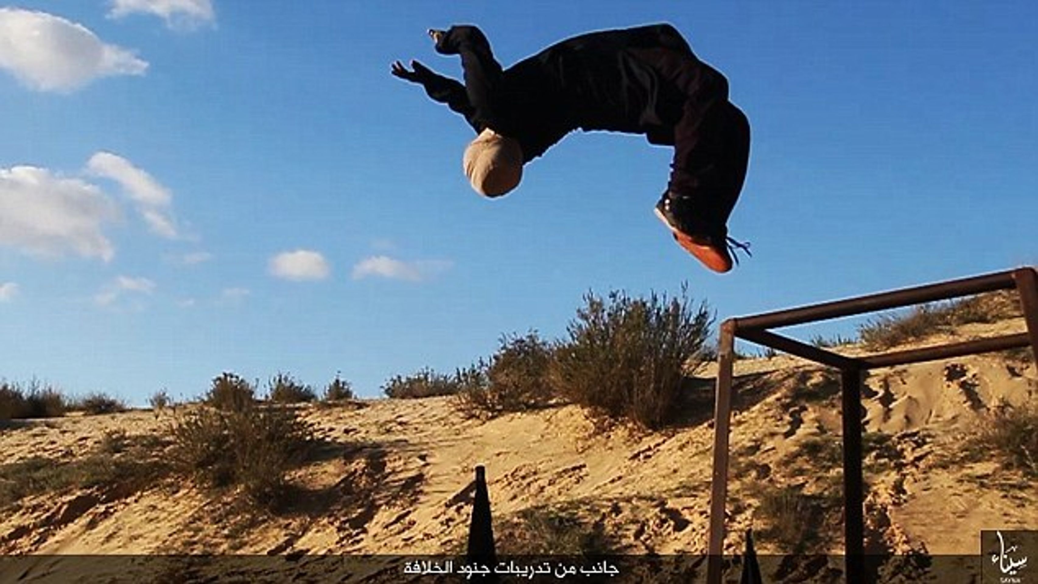 Výcvikový tábor ISIS v Egyptě na Sinajském poloostrově - 3 - GALERIE: Výcvikový tábor ISIS na Sinajském poloostrově (6/8)