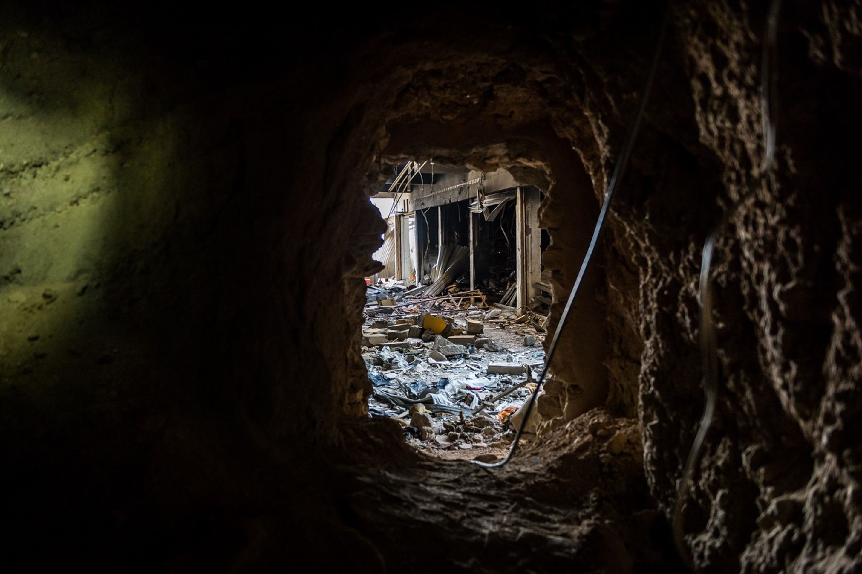 Tunel ISIS - 4 - GALERIE: Tunel ISIS (4/6)