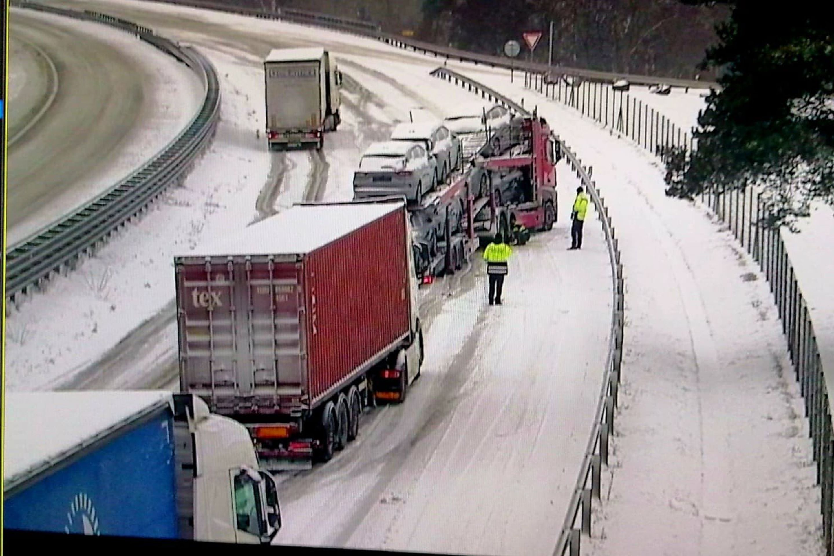 50. kilometr D1 - Dopravní situace v Česku 9. 1. 2026 (16/55)