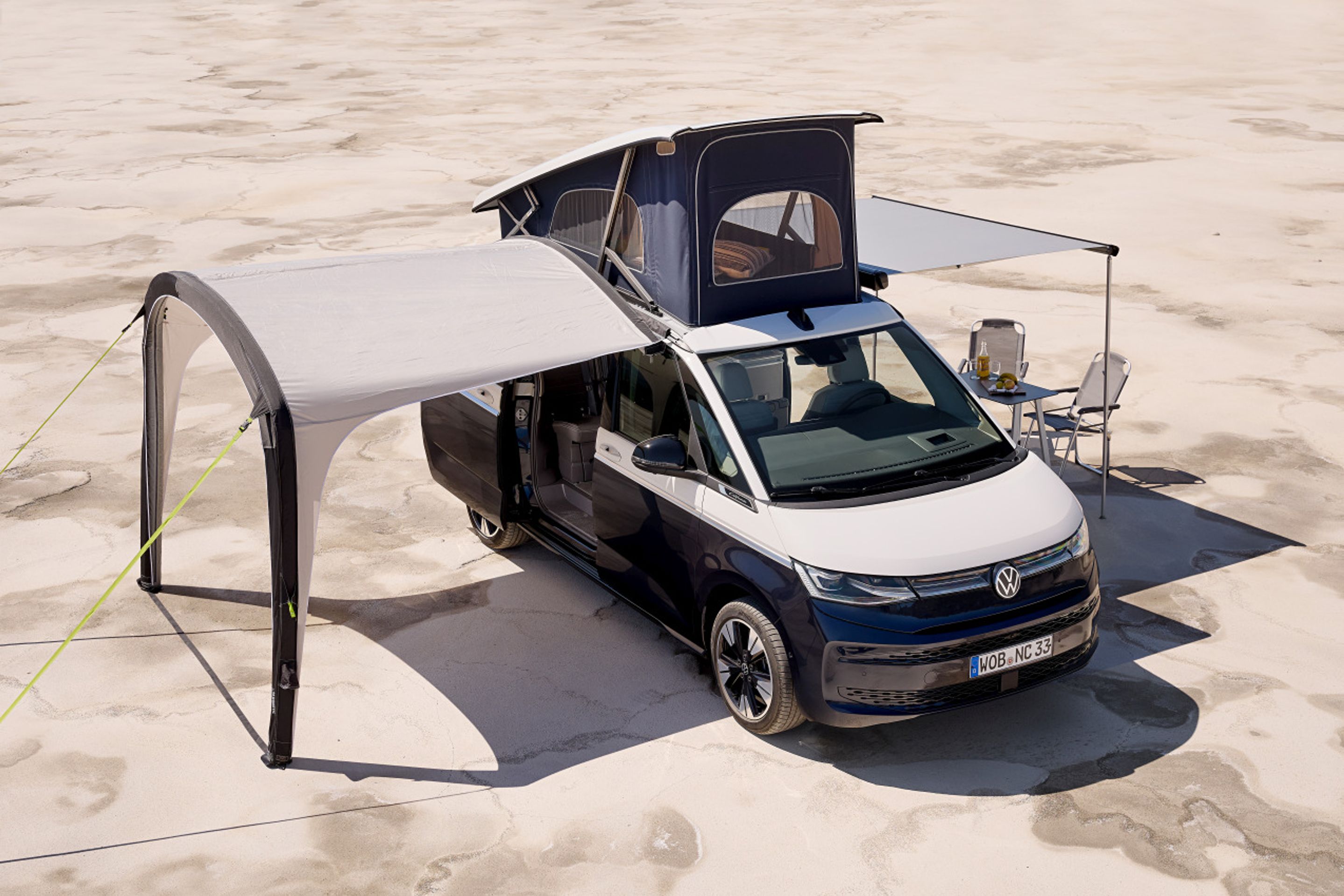 Nová California od Volkswagenu - Ikona kempovacích aut. VW California vyjíždí v nové generaci (9/15)