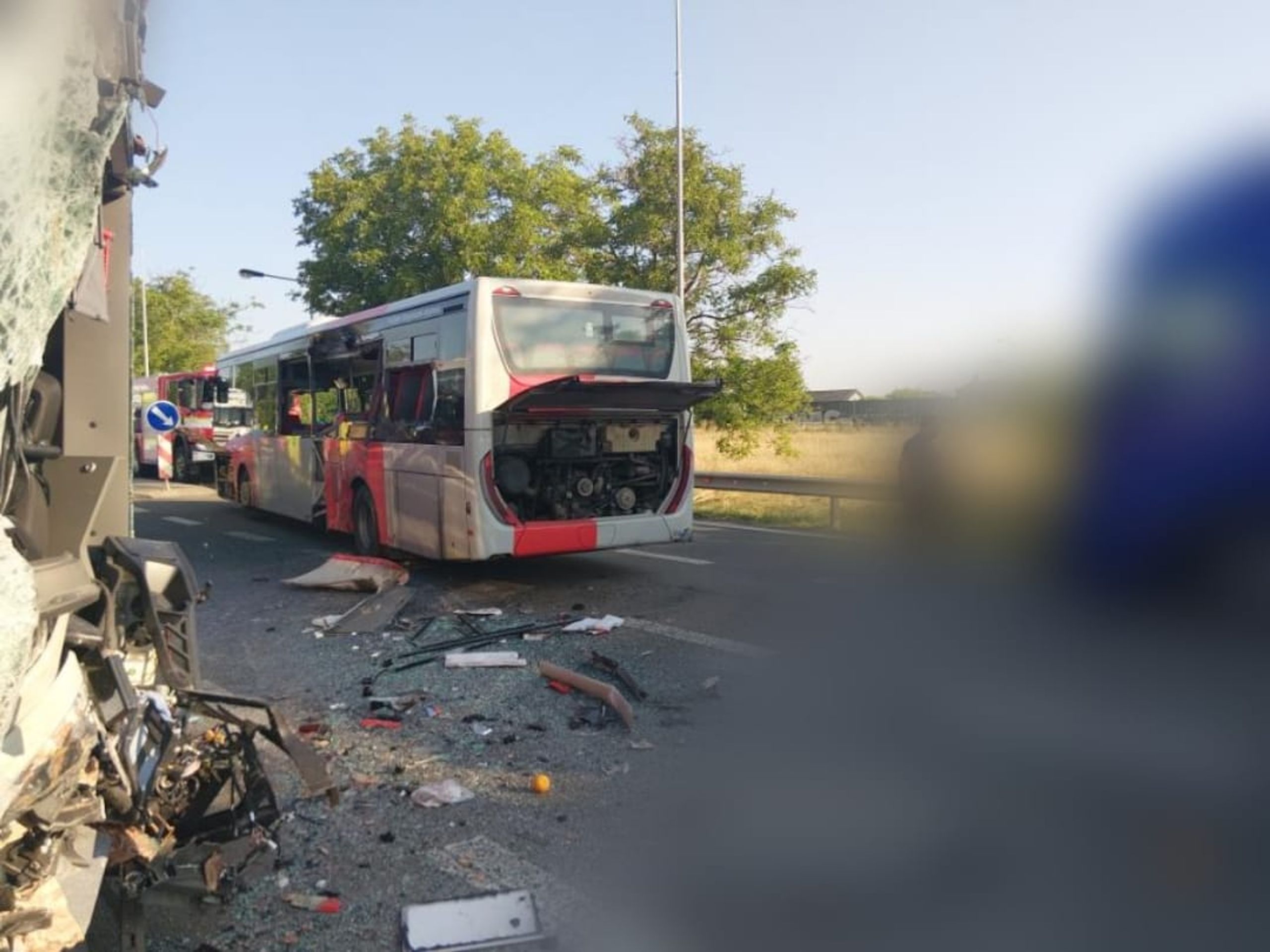 Nabouraný autobus - Nehoda autobusů (1/4)