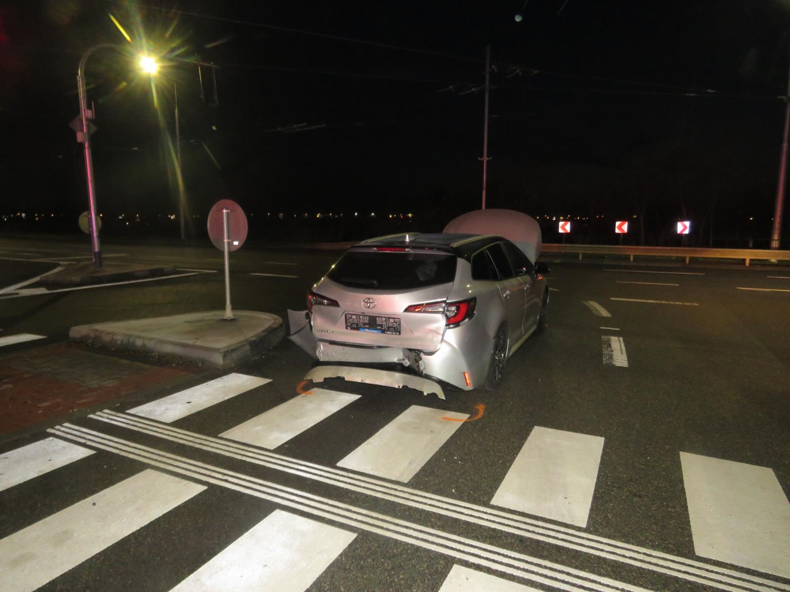 Těhotná řidička nadýchala téměř dvě promile - Těhotná řidička nadýchala téměř dvě promile (2/3)