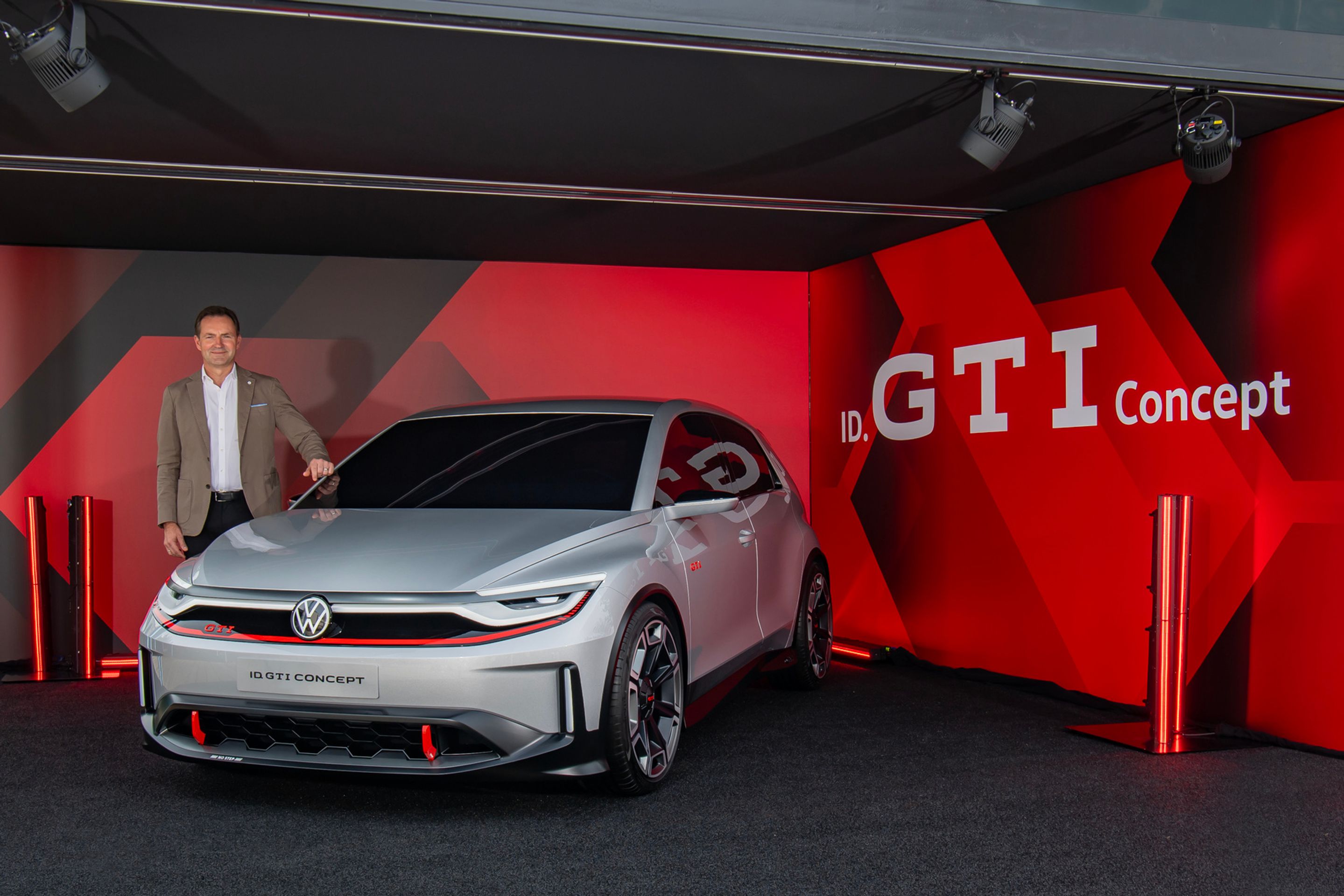 ID. GTI Concept - DarkRebel a elektrické GTI: Nové koncepční vozy koncernu Volkswagen (5/14)