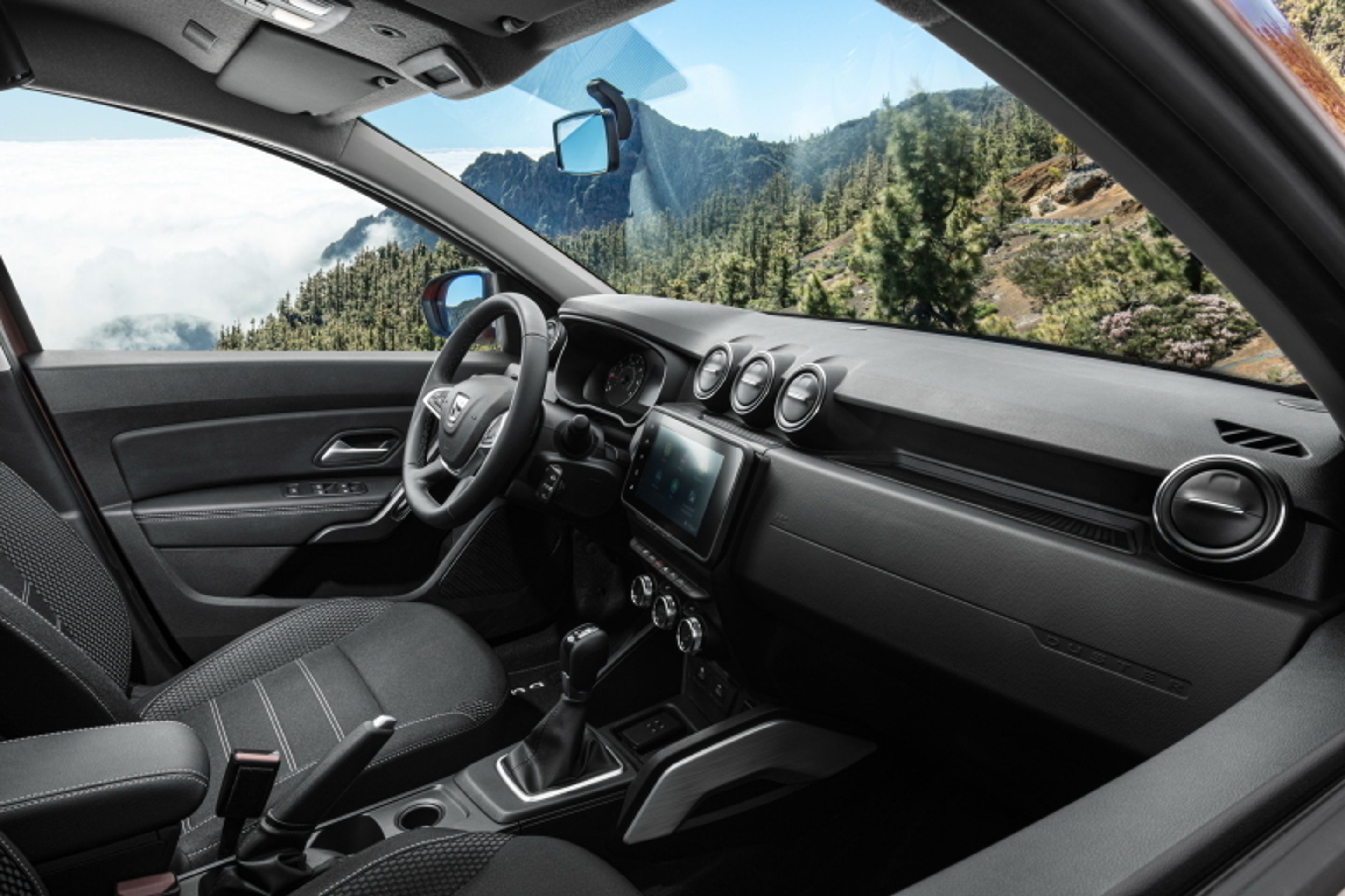 Dacia Duster - 4 - Fotogalerie: Dacia Duster prošla výraznou modernizací (2/16)