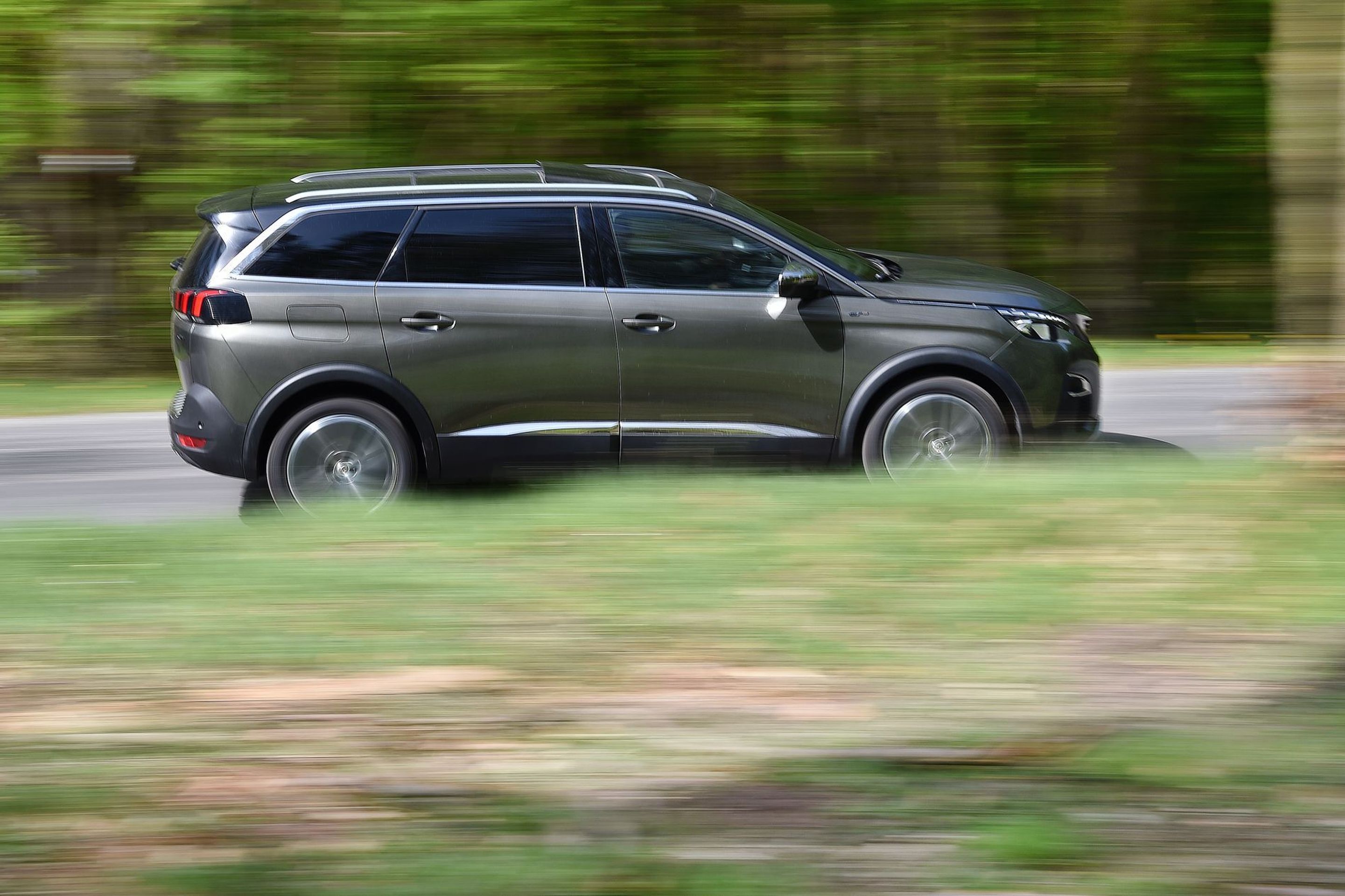 Peugeot 5008 - 10 - GALERIE: Peugeot 5008 (21/23)